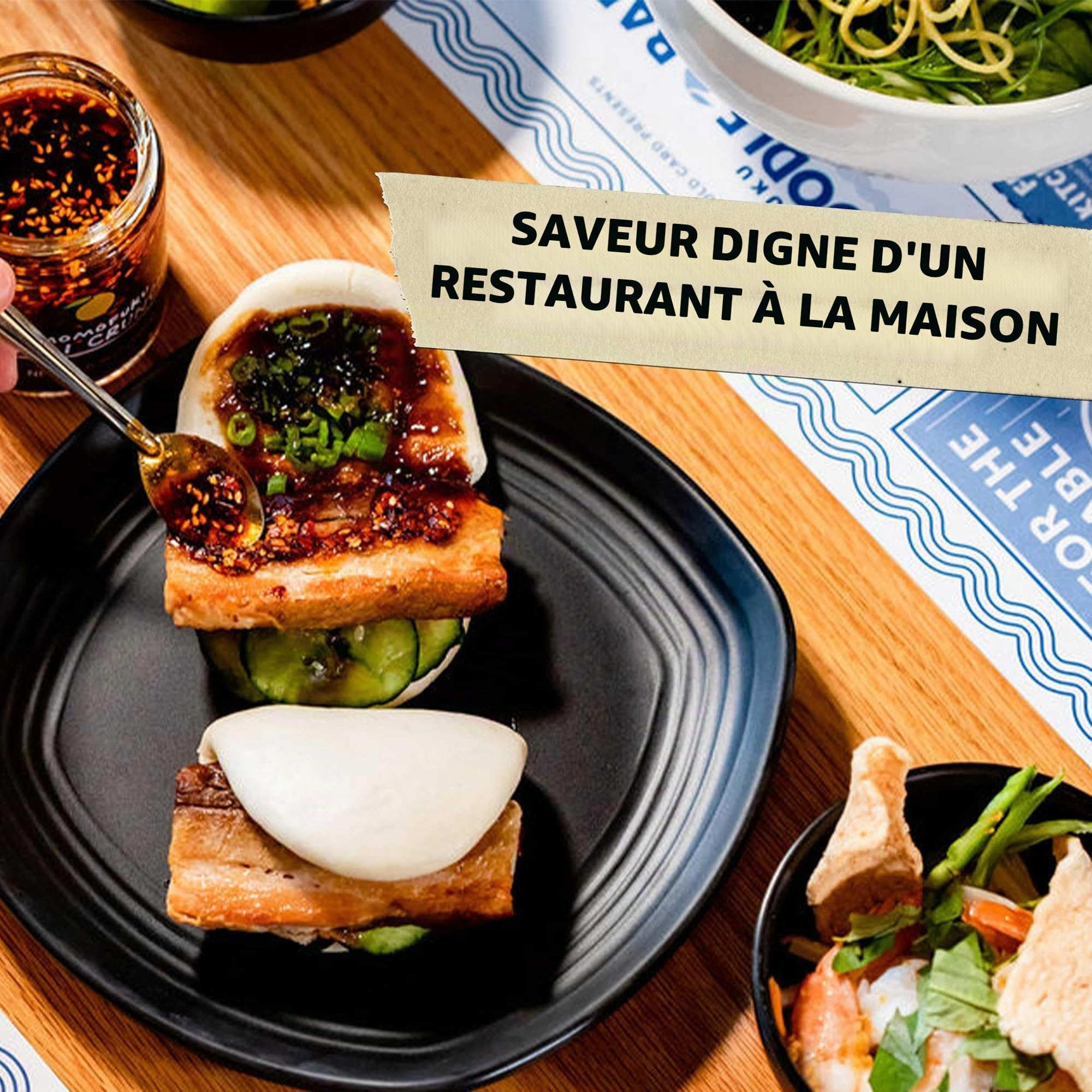 Momofuku Extra Spicy Chili Crunch par David Chang, (150 g) Huile à l'ail croquant et aux échalotes, croustillant pour la cuisson comme sauce ou garniture