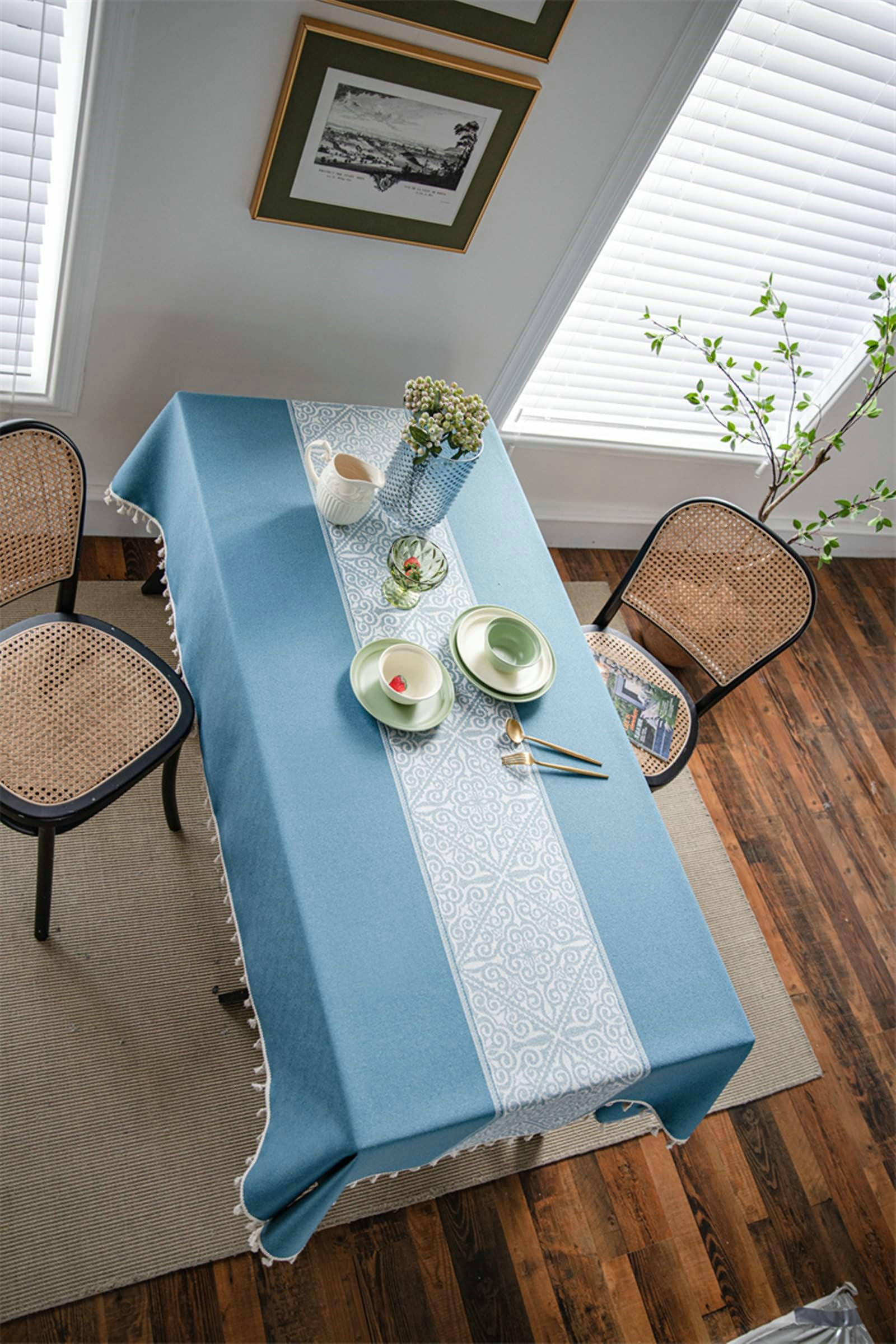 Gualiy Mantel Mesa Cuadrada Tela, Poliéster Mantel Mesa Sala 140x220CM Manteles de Mesa Antimanchas Jacquard de Flores con Borlas Mantel para Mesa Salon, Azul