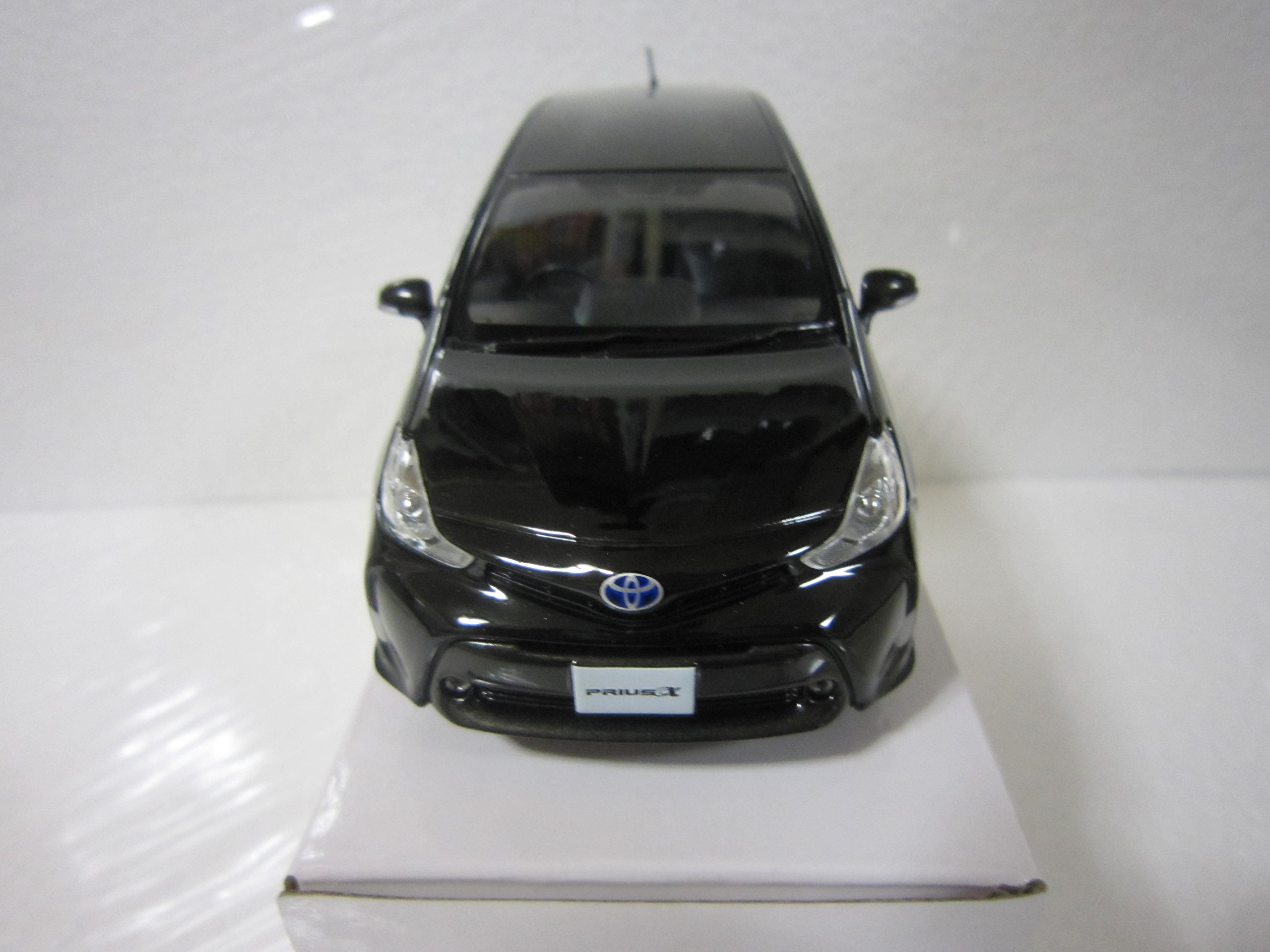 1/30 トヨタ　プリウス　カラーサンプル　非売品　ミニカー　ブラック Amazon | 1/30 トヨタ 新型プリウス 後期 PRIUS 非売品 カラー