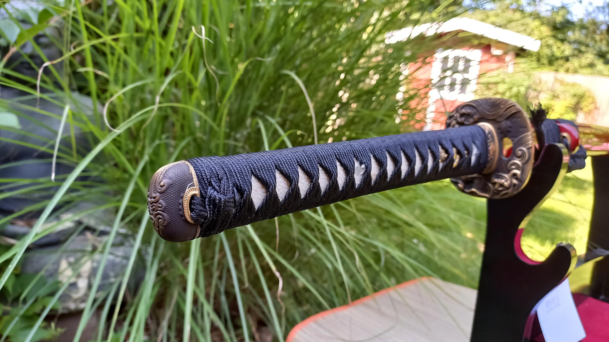 Samurai Schwerter Dragon Samurai Katana - scharf, echt & handgeschmiedet - gefaltetes Katana Schwert ohne Ständer - echtes Japanisches Samurai Sword aus Kohlenstoffstahl - Japan Deko Katanas