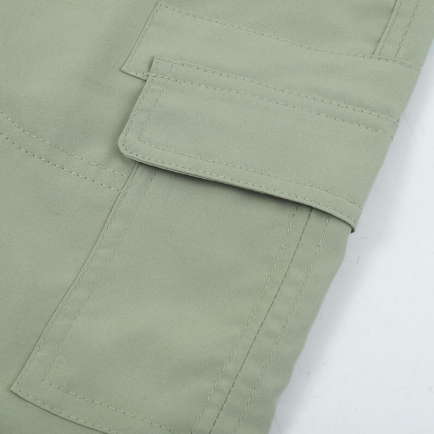 Bermuda Shorts for Women Summer Cargo Shorts with Pockets Outdoor Knee Length Hiking Short 2026 for Summer