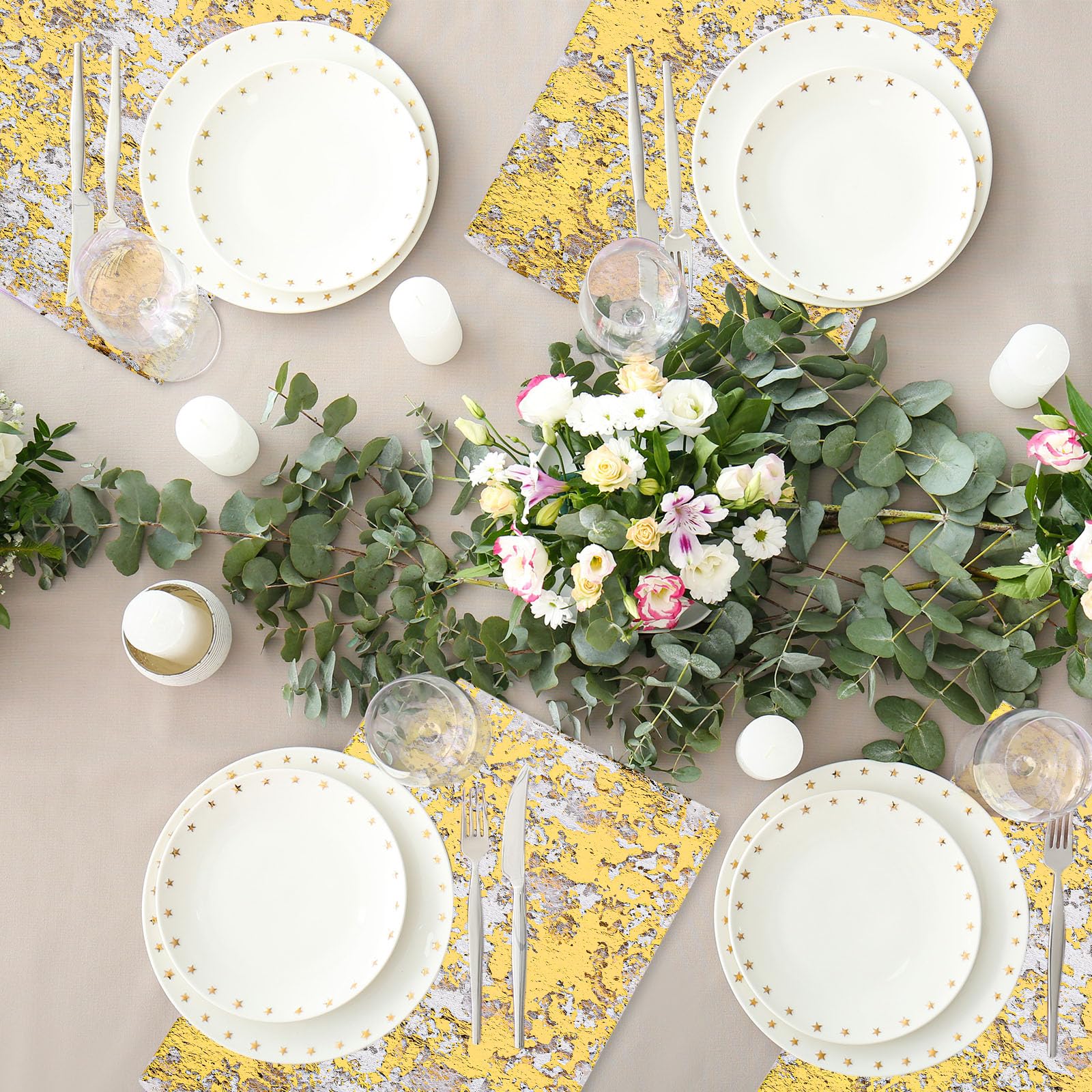 Newwiee 24 caminos de mesa metálicos delgados de 11 x 79 pulgadas, tela de malla con purpurina, manteles rectangulares de mesa de comedor, decoración para boda y cumpleaños (dorado)