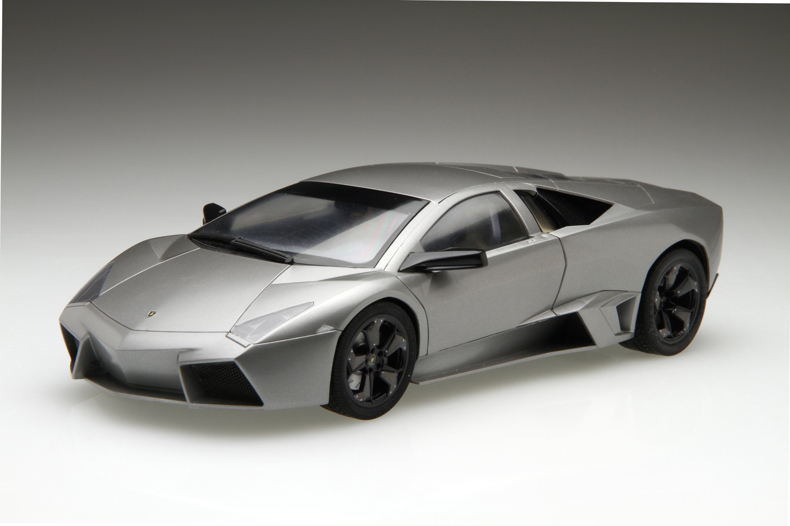 鉄道模型 Lamborghini Reventon Amazon.com: TGRCM-CZ Lamborghini 