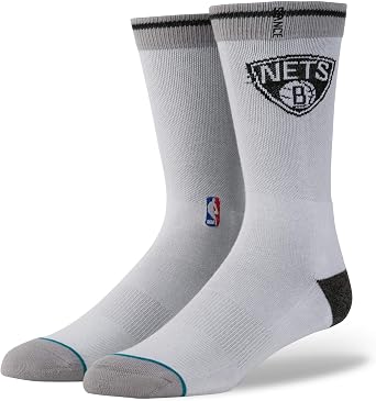 جورب NBA كاجوال بشعار Nets للرجال من Stance، أبيض - كبير