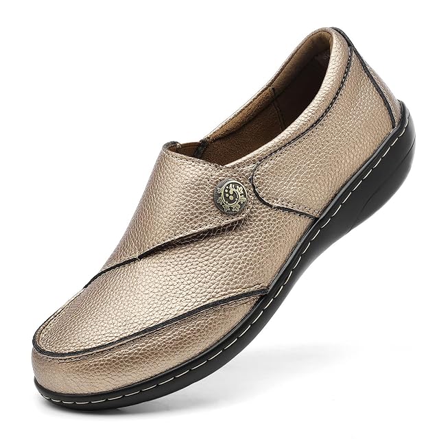 TERRIKAT Womens Classic Casual Leather Loafers Cute Moc Toe Slip On Comfort Walking Flats Lightweight Work Shoes