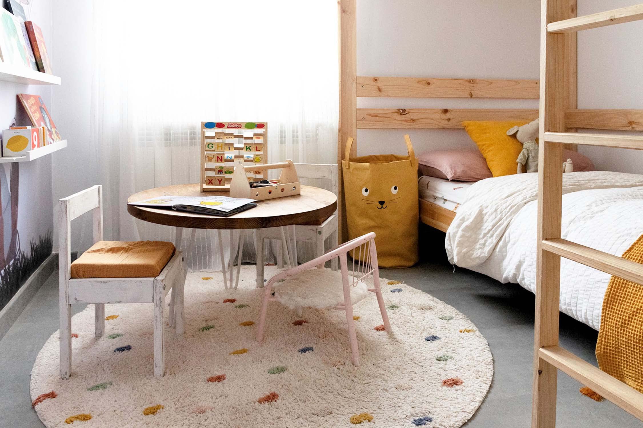 Tablero redondo para mesa de madera de pino, diámetro 75cm y gran grosor de 3 cm I ASTIGARRAGA