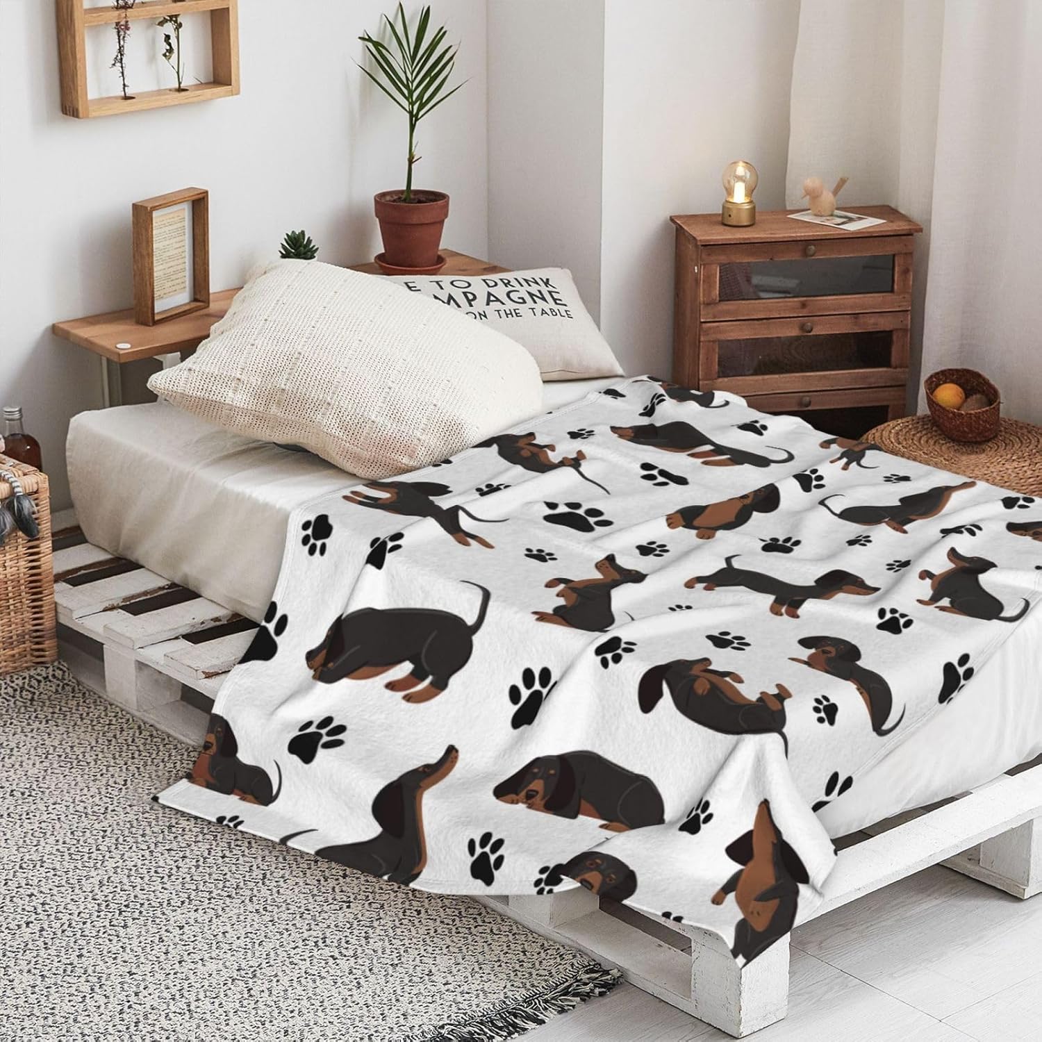 Dachshund Dog Blanket, Weiner Dog Throw Flannel Soft Cozy Lightweight Blankets for Sofa Couch Bed Home, Pets Lover Gifts L 80"X60" Adults
