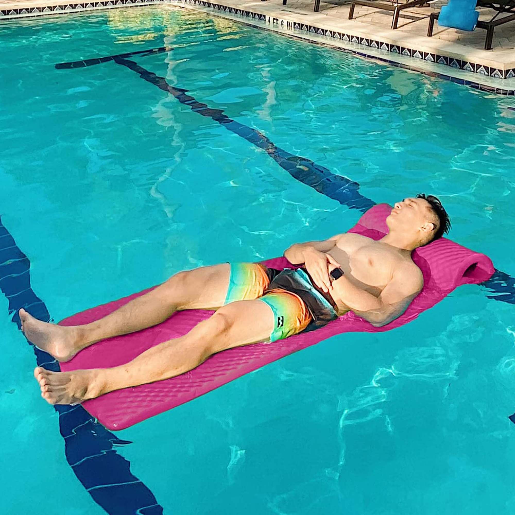 VOS Infinity Flotteur à effusion pour piscine et lac