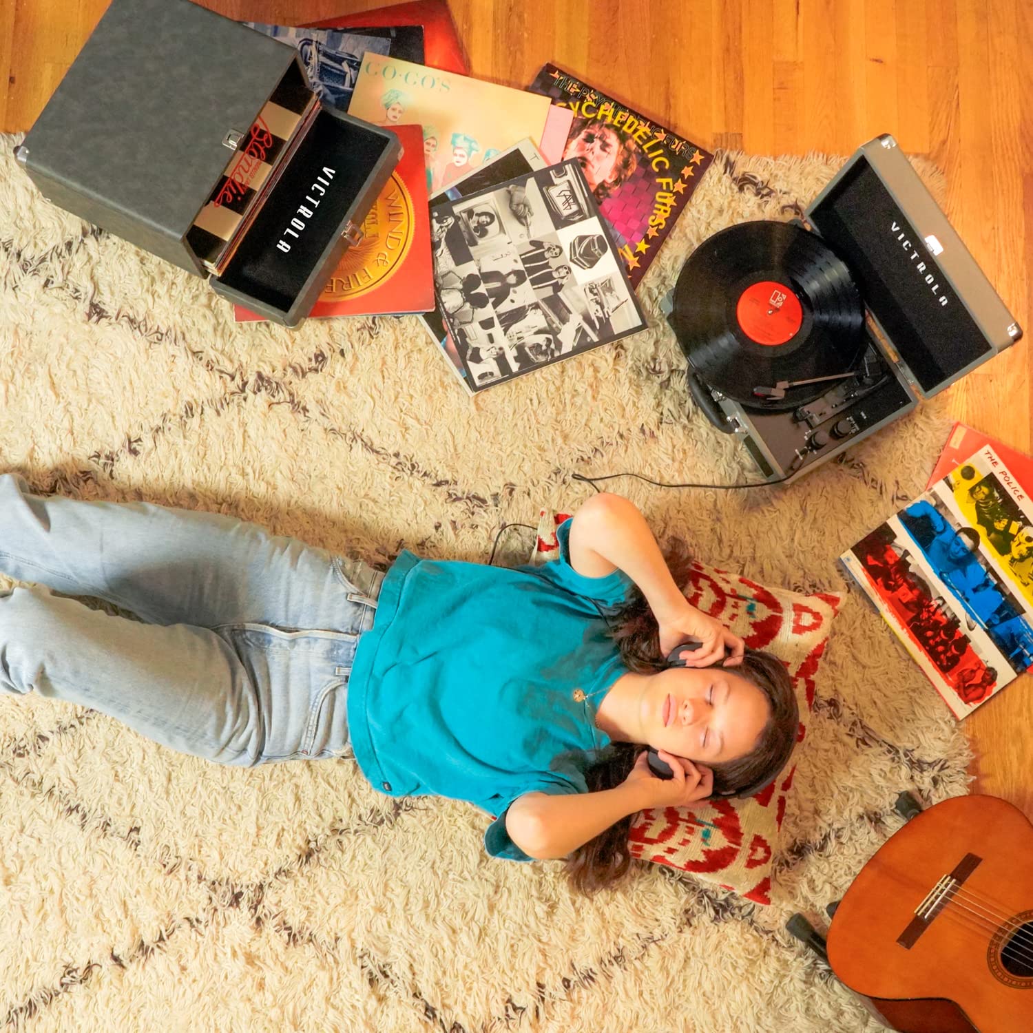 Buy Victrola Vintage Vinyl Record Storage and Carrying Case, Fits all