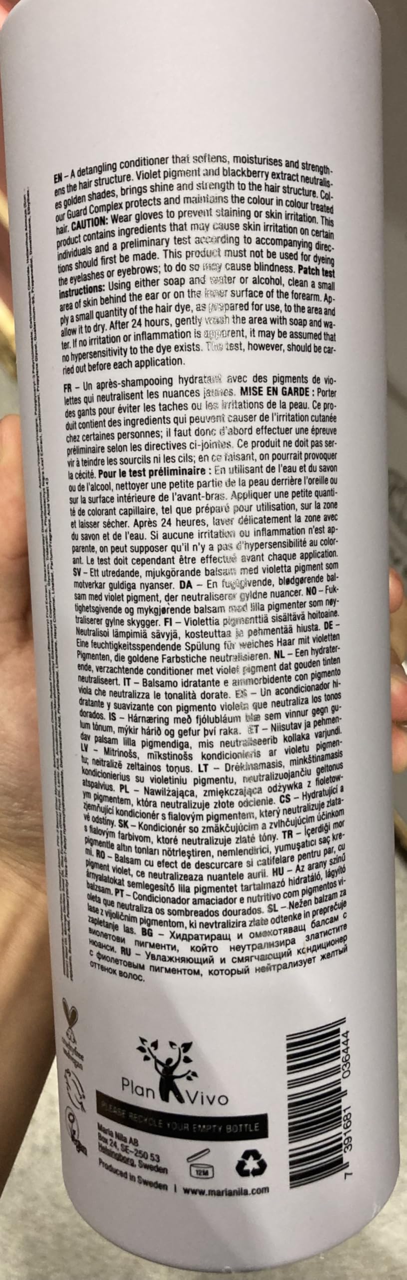 Maria Nila Sheer Silver, Après-Shampooing Argent/Violet, Neutralise les Reflets Jaunes/Dorés Indésirables des Cheveux Blonds, Blancs et Gris, les Pigments Violets Apportent des Tons Froids