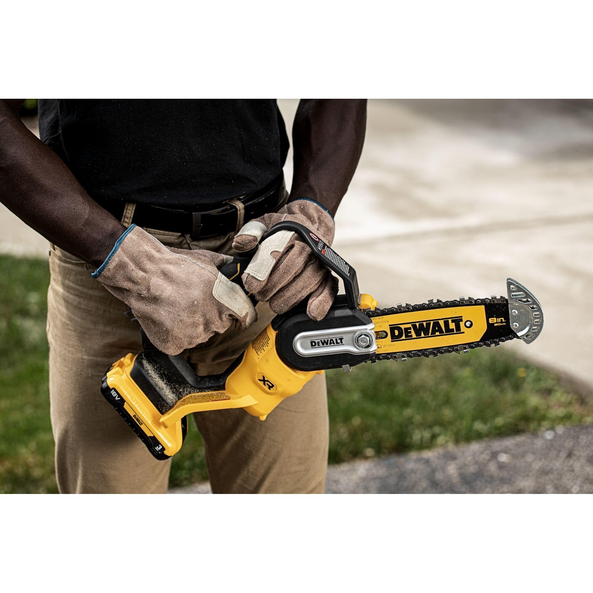 DEWALT Sierra de podar sin escobillas XR 18V sin cargador/batería, DCMPS520N-XJ