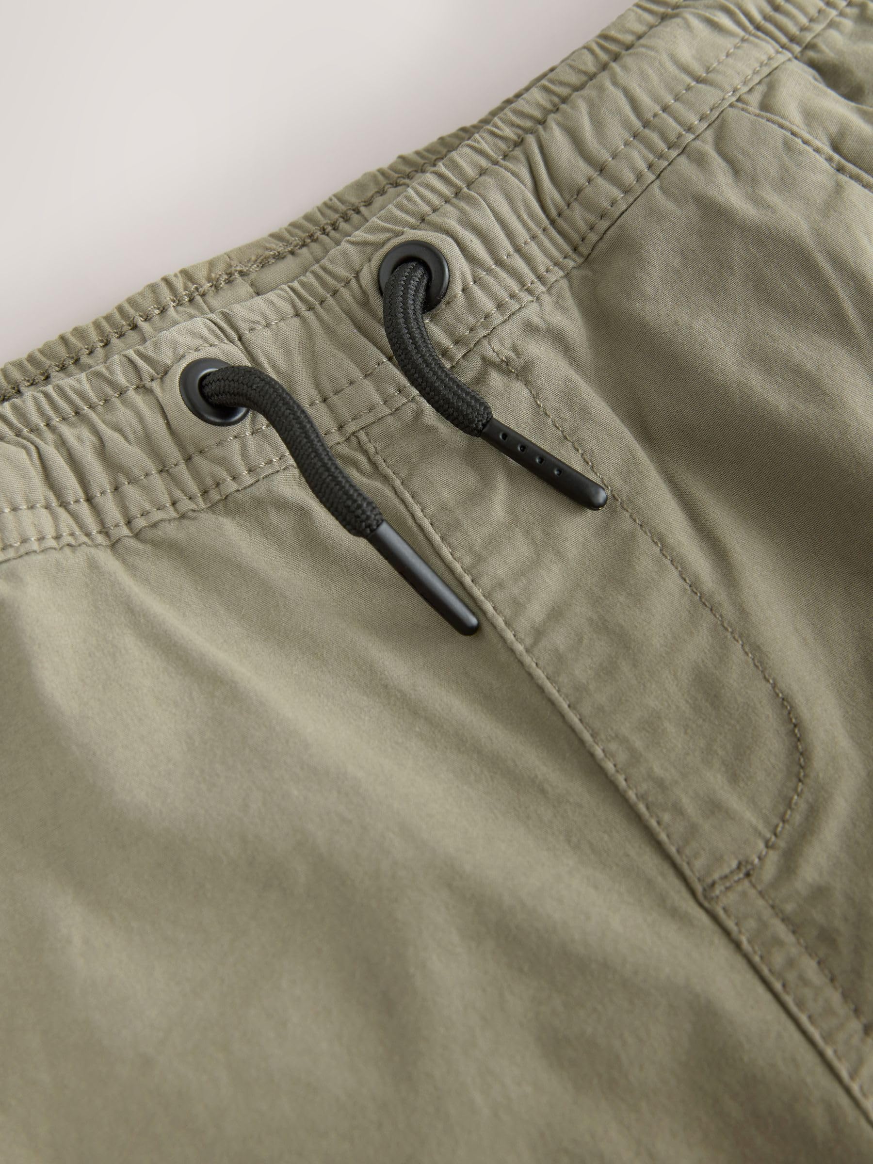 NEXT Niños Pantalones Cargo con Pernera Tapered