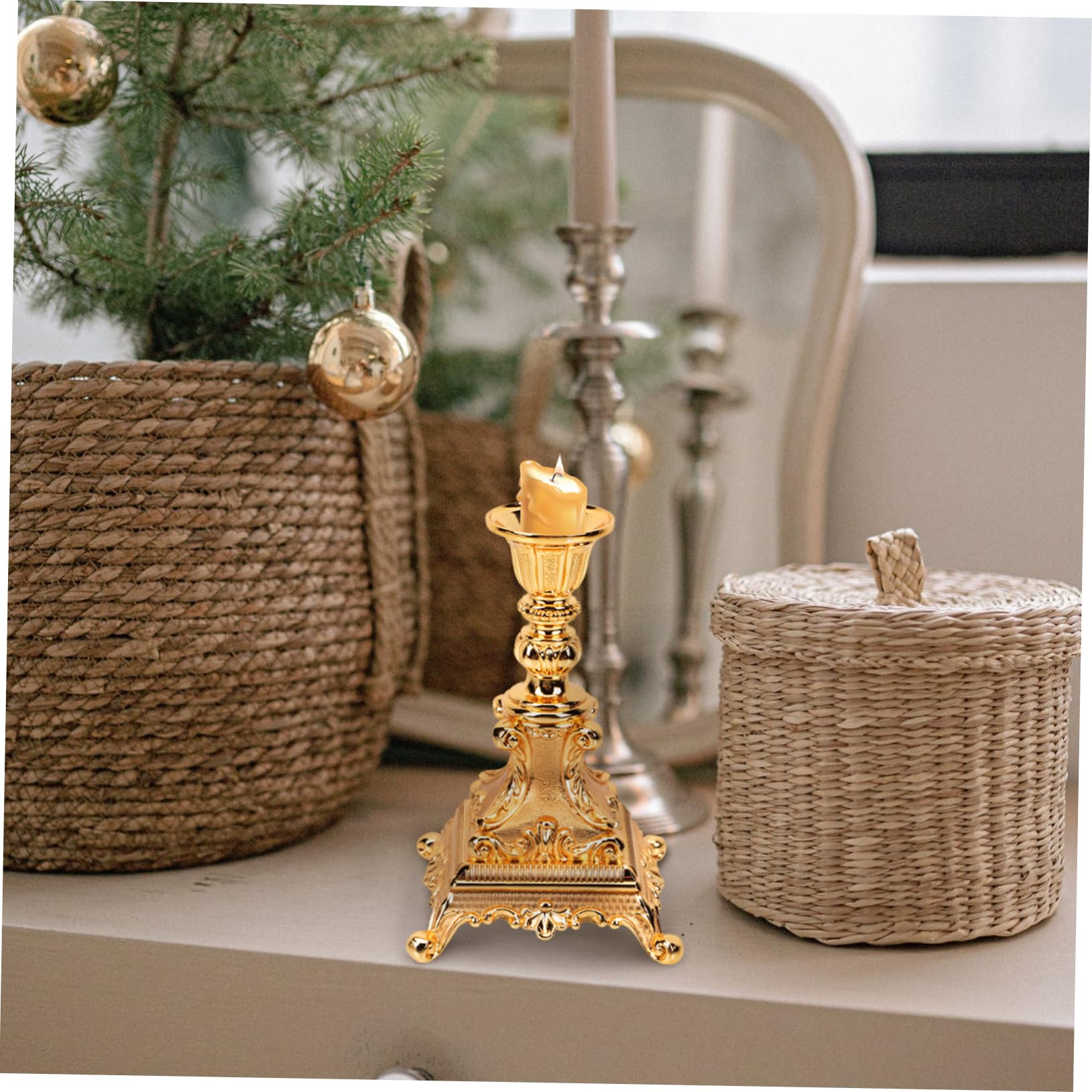 Portacandela in Lega di Zinco Oro Design Classico Unico Elegante, Porta Candela Delicato per Decorazioni Casa e Matrimoni Raffinati