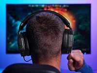 GXTrust GXT 1493 Ravox gamer headset vezeték nélküli Bluetooth és 2.4 GHz mikrofon 50 mm driver 70 óra akkumulátor fekete PS5 PS4 Switch PC 10