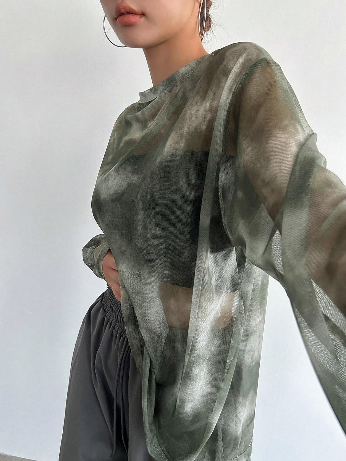 Verdusa Women's Y2k Tie Dye Sheer Mesh Top Drop Shoulder Long Sleeve Oversized Rave Streetwear Tops - Image 4