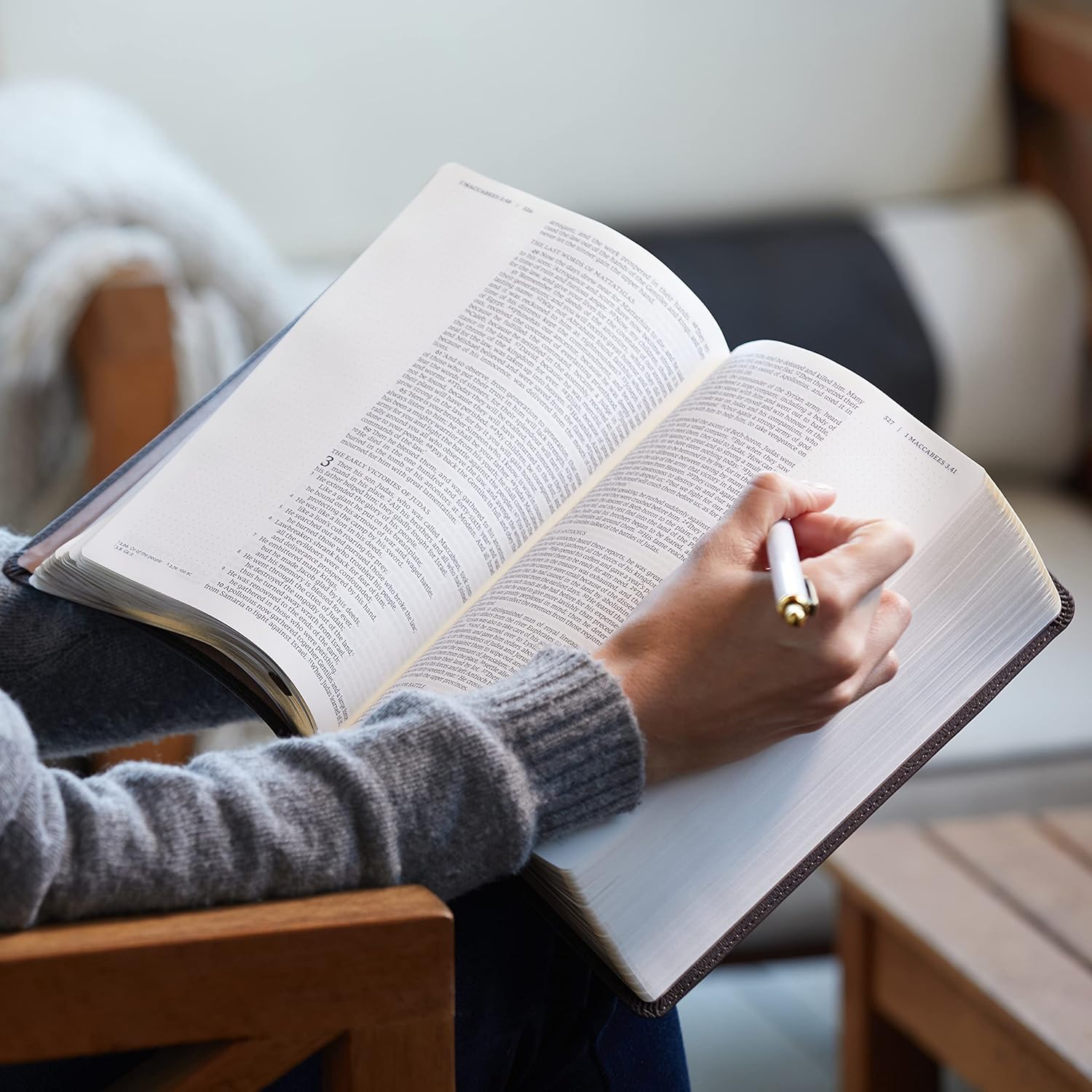 NRSV, Catholic Bible, Journal Edition, Cloth over Board, Blue, Comfort Print: Holy Bible      Hardcover – Notebook, March 3, 2020