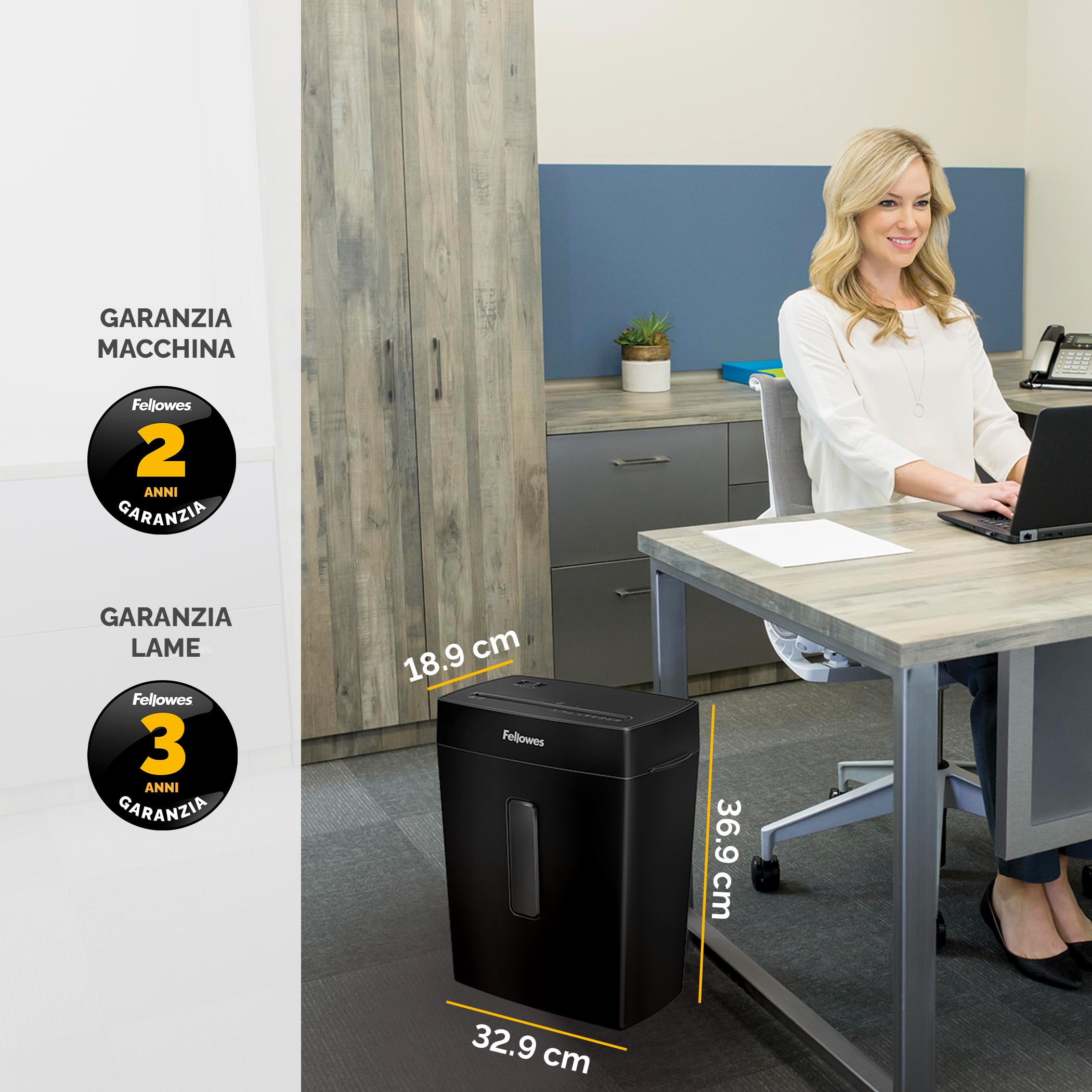 Fellowes Distruggi documenti a frammento FS-8C, 8 fogli, per casa e piccolo ufficio, nero [ESCLUSIVA AMAZON] + Olio per Distruggi Documenti, 120ml - Olio Lubrificante con Beccuccio