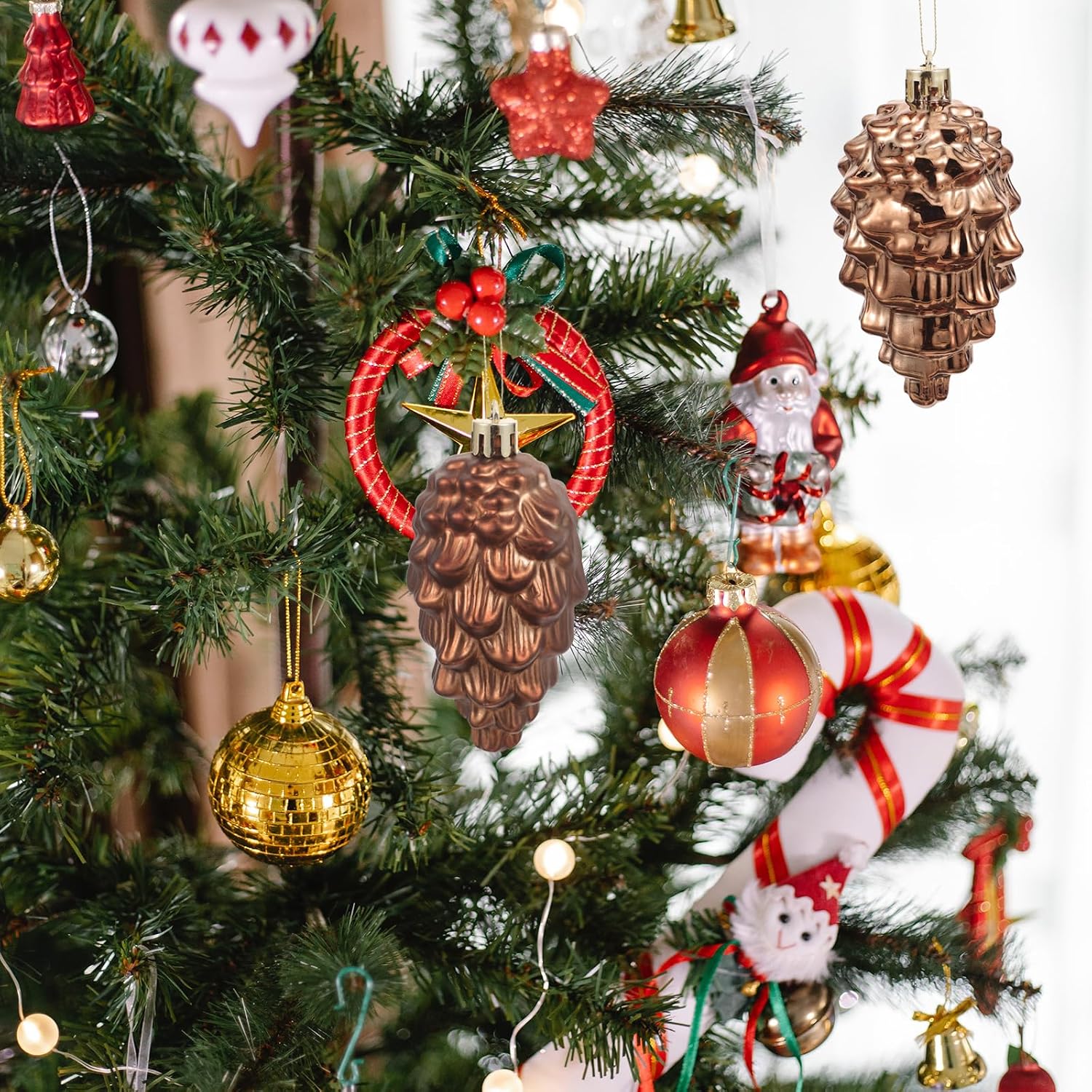 Amosfun 8pcs Pine Cones Tree Hanging Ornaments - Shatterproof Pine Cone Baubles, 3.74x1.96 Inches, Suitable for Holiday Home Office Party Decor