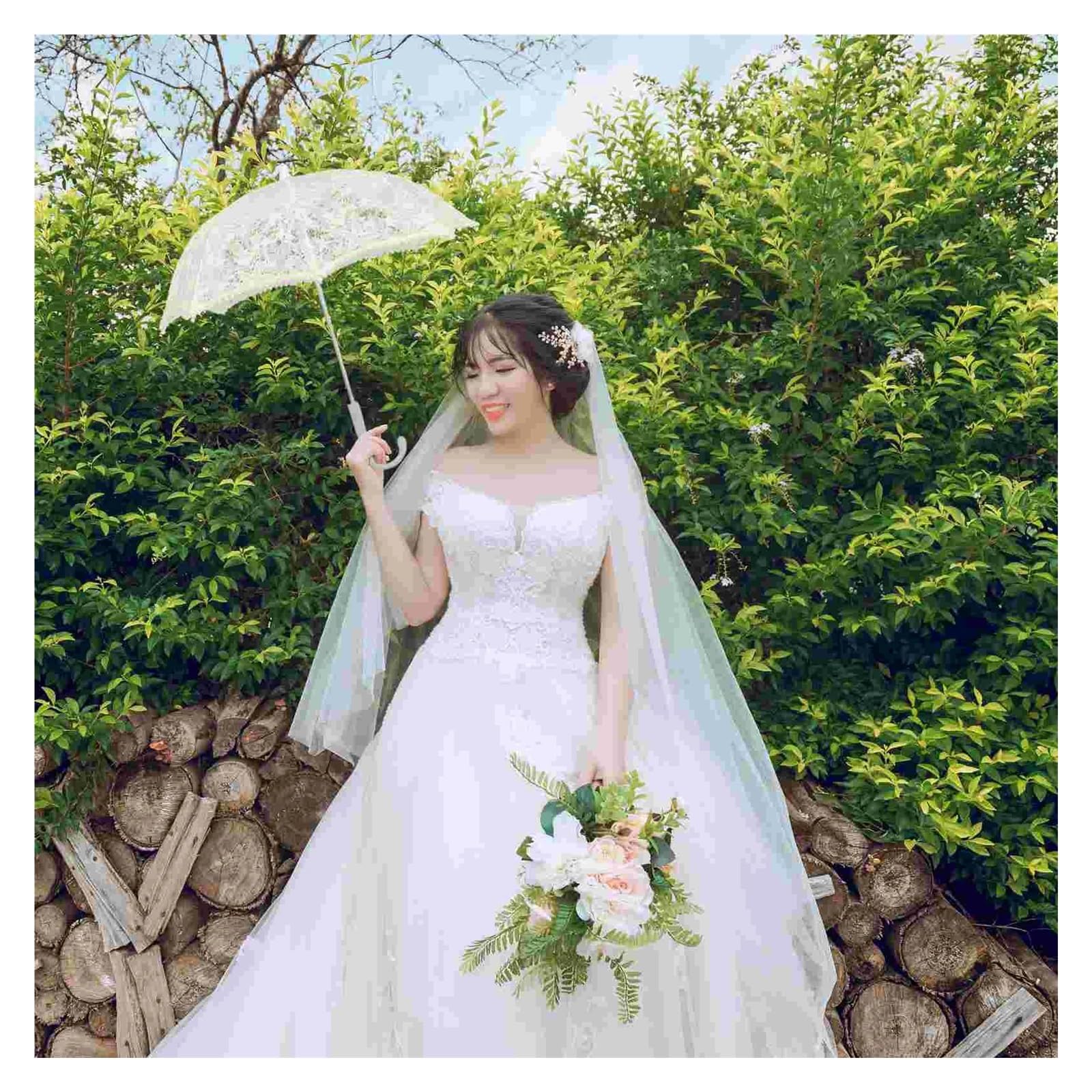 Koronkowa parasolka, Koronkowy ślubny parasol biały