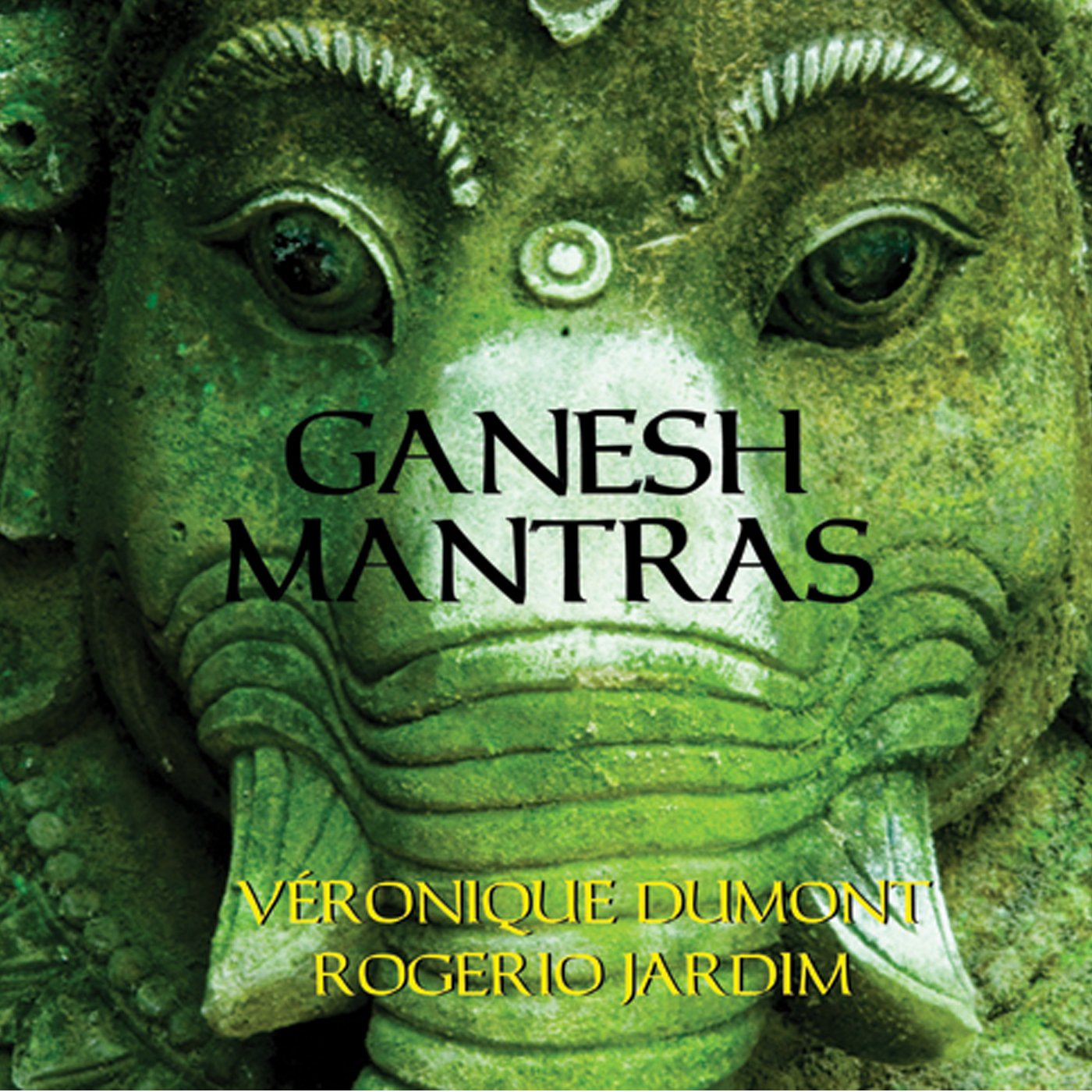 GANESH MANTRAS CD par Véronique Dumont et Rogerio Jardim [Audio CD] Véronique Dumont and Rogerio Jardim