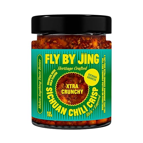 FLYBYJING Xtra Crunchy Sichuan Chili Crisp: picante, hormigueante, sabroso, vegano, sin nueces, sin azúcar Premium Chili Crunch - Bueno para fideos,