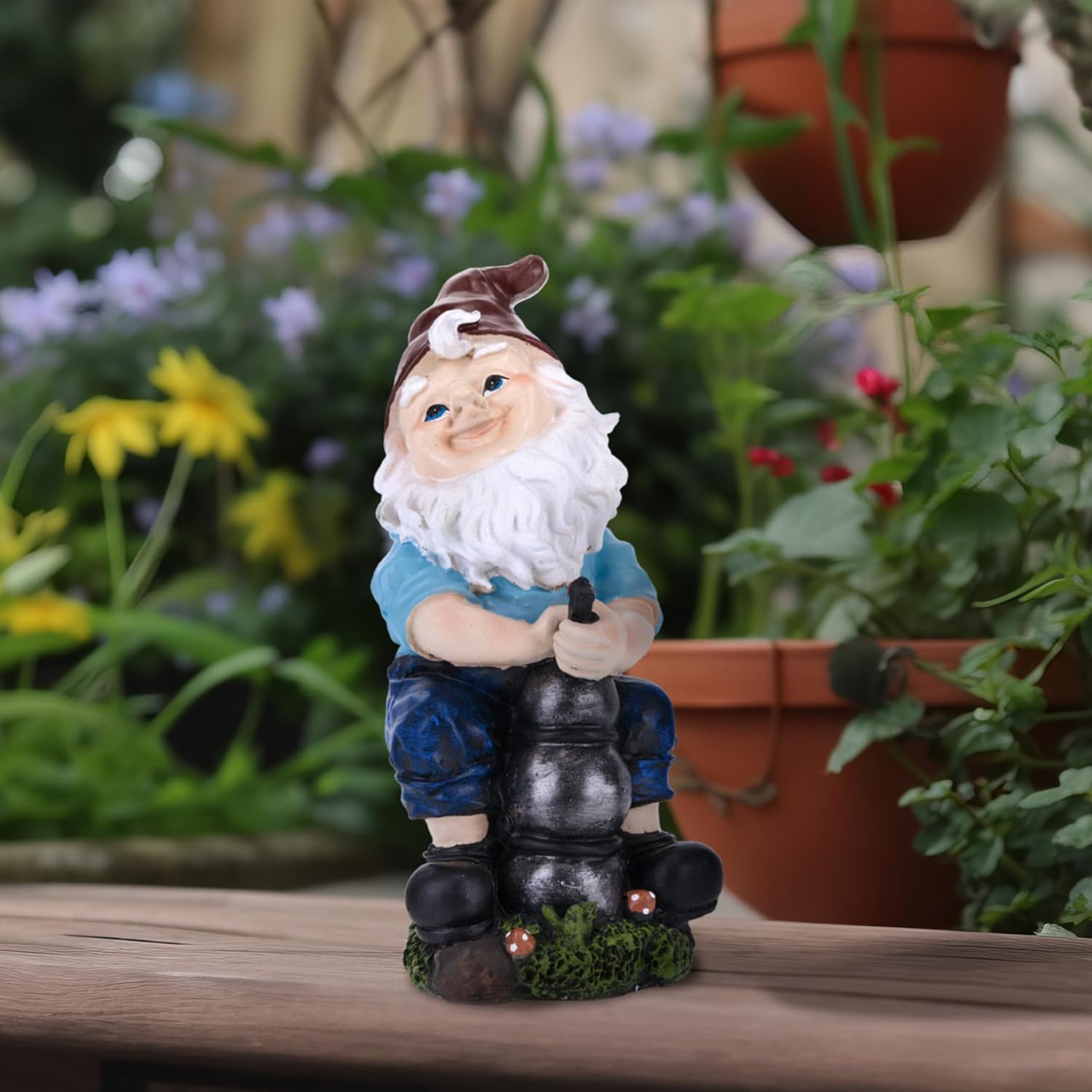 Relaxdays Garden Gnome with Water Pump, Multicoloured, 24.5 x 11 x 14 cm