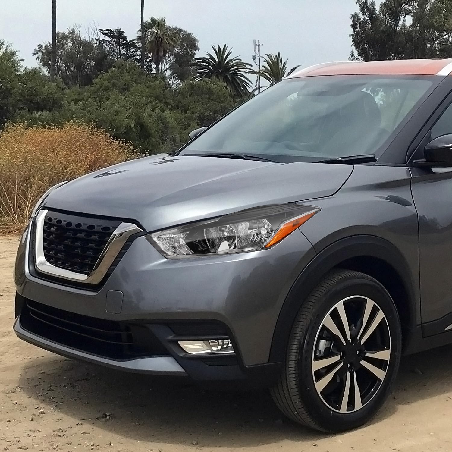 DNA MOTORING Driver Side (Left) Headlight Assembly Compatible With Kicks 2018-2020, Halogen, Chrome Housing, OEM-HL-0256-L