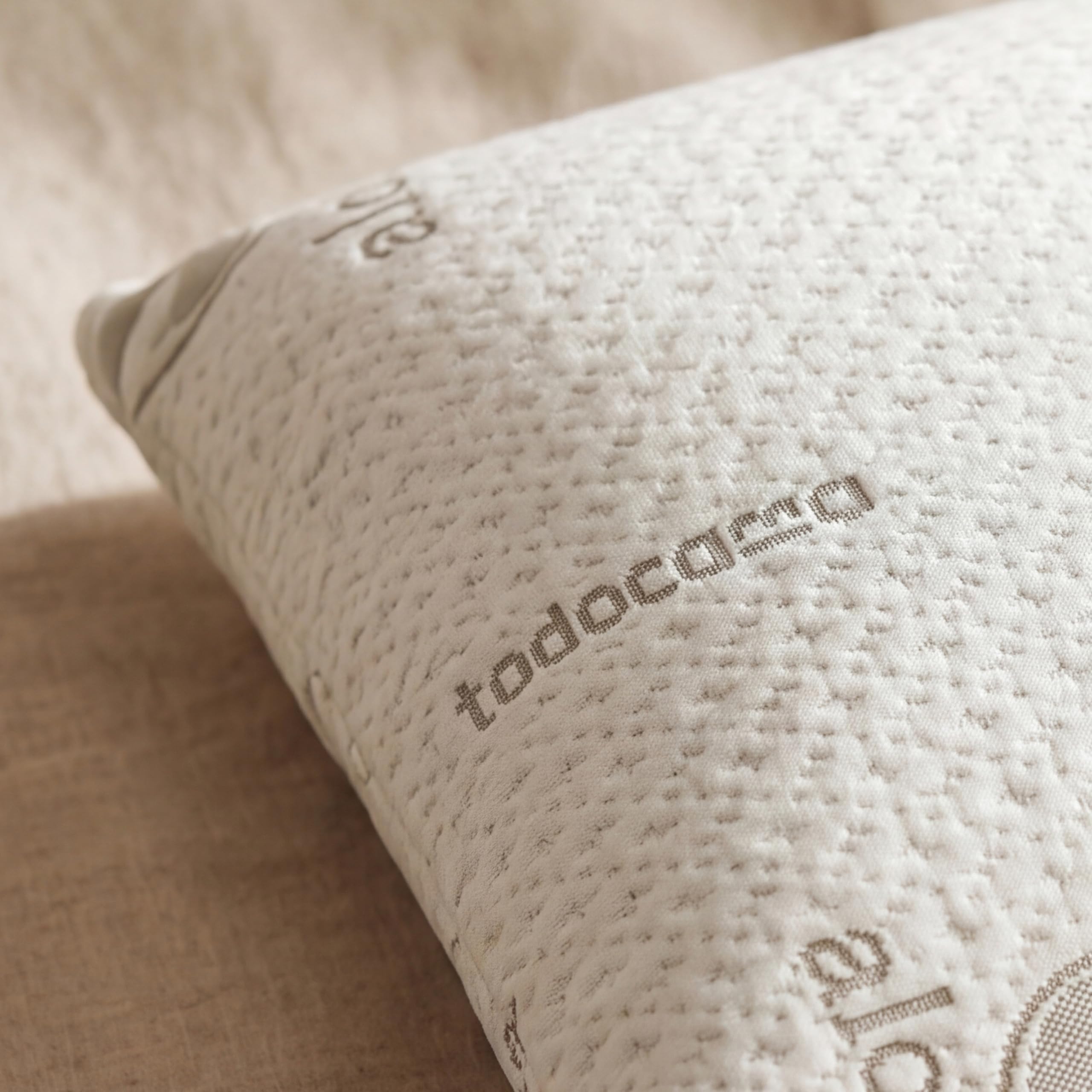 Todocama Cuscino viscoelastico Aloe Vera (pack 2 unità 70 cm), nucleo viscoelastico compatto per cervicale e collo, a rigidità media-alta, doppia copertura per cerniera.