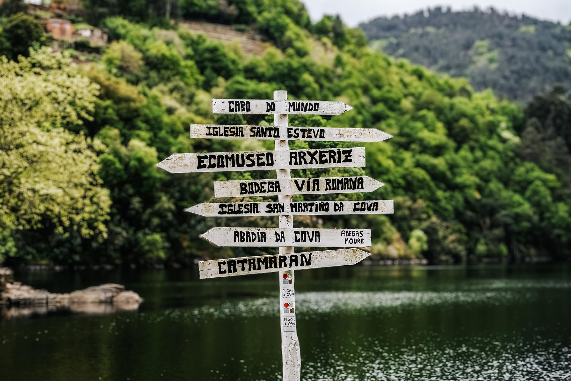 Metacrilato de la Playa Fluvial de A Cova obra de arte exclusiva de la Ribeira Sacra en Lugo 5