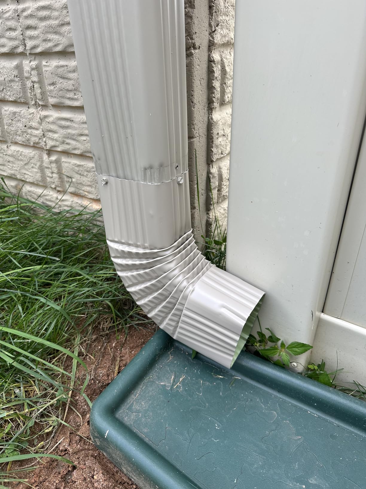 3x4 Aluminum Downspout Elbow (A & B Elbows) (A Elbow, Almond)