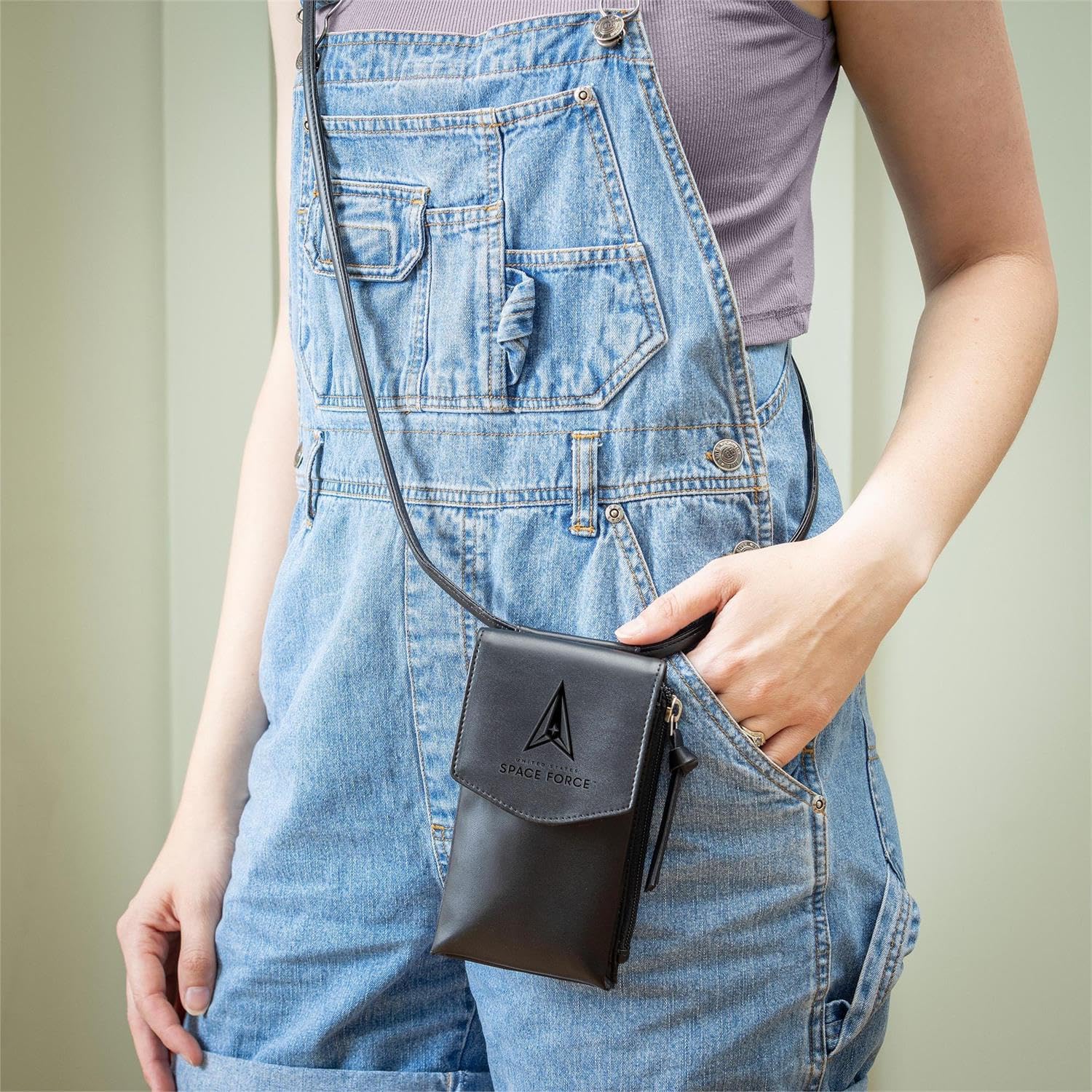 US Space Force Cross Body Black Wallet with Strap, Officially Licensed Team Logo, Leather Crossbody Bags for Women Cell Phone Bag Wallet Purses