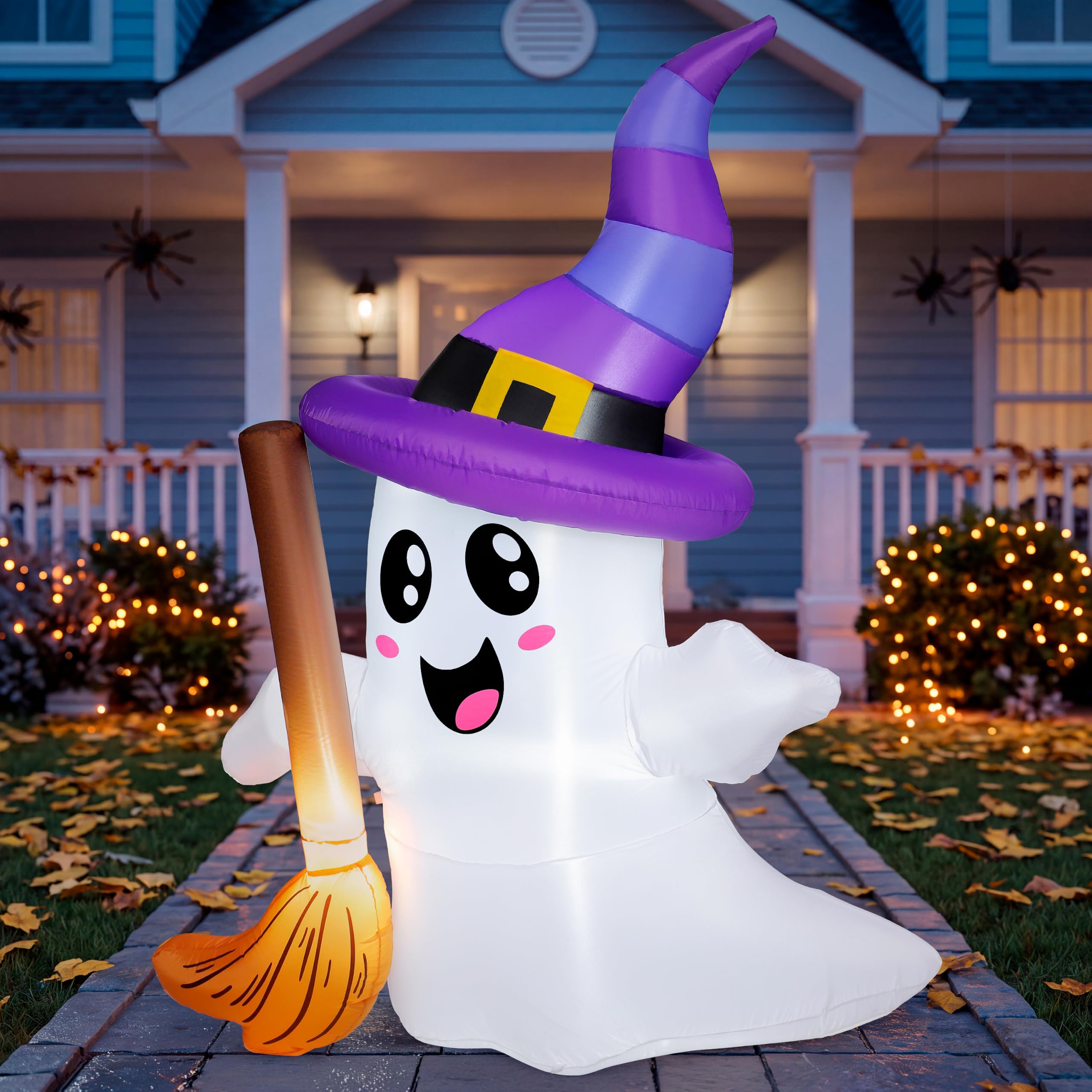 JOYIN Decorazioni gonfiabili per esterni con fantasma alto 1,8 m, con simpatico fantasma che tiene scopa con LED, decorazioni per Halloween, esterni, cortile, giardino, prato, decorazione per feste