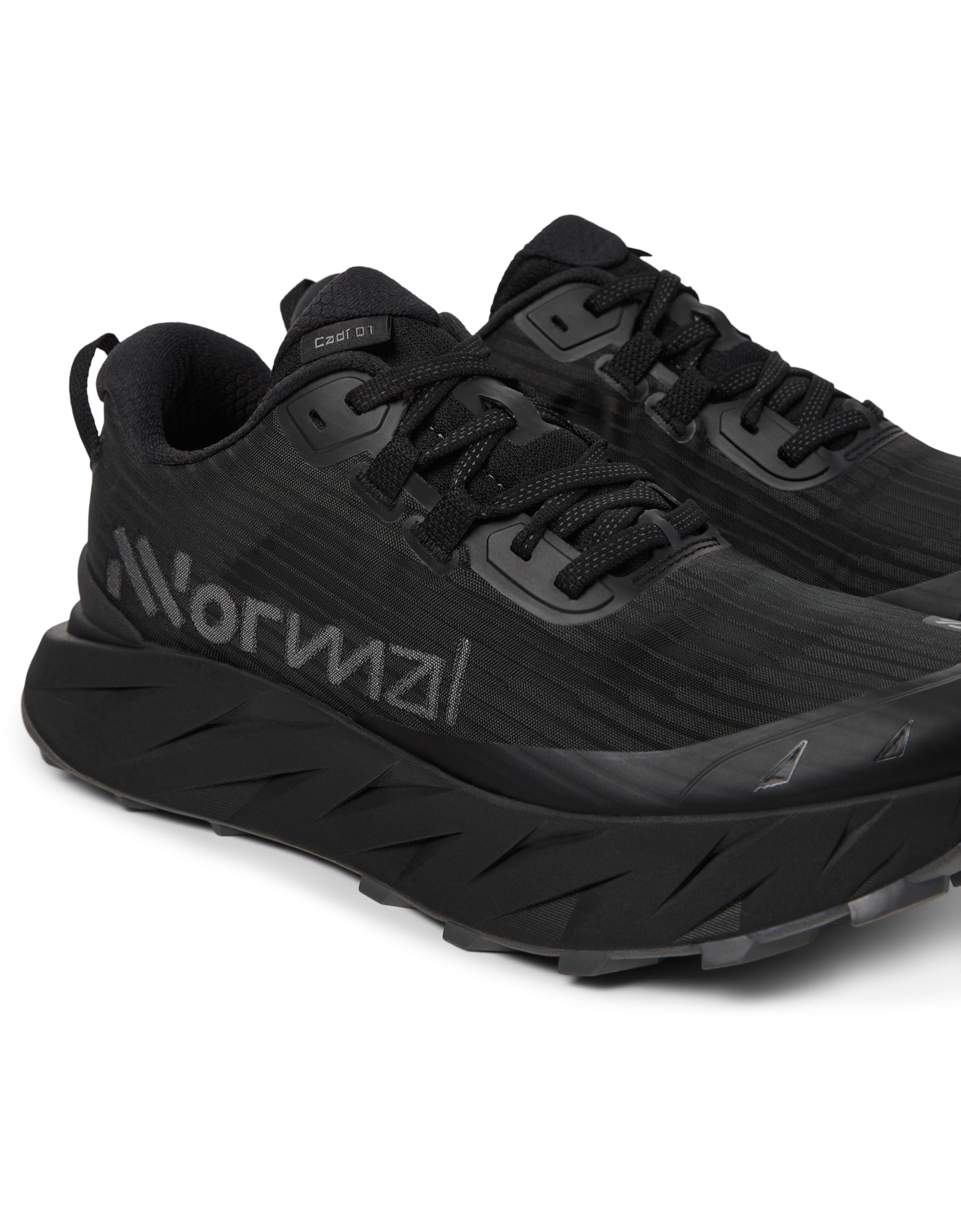 NNormal Cadí Trail Running Shoes EU 43 1/3