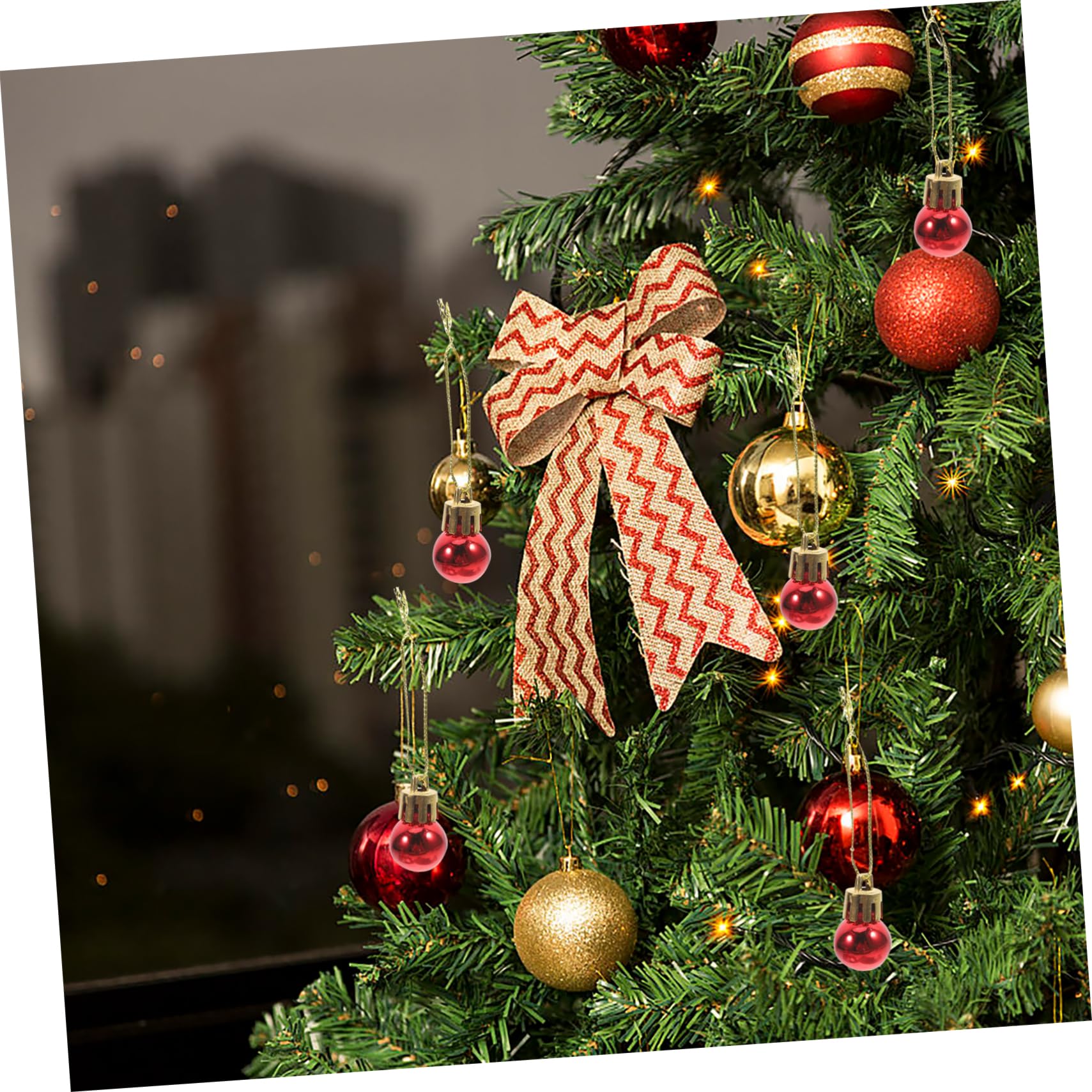 Zerodeko 24pcs Boules de Noël Rouges Miniatures Suspendues 2cm en Plastique Légères et Décoratives pour Fêtes de Festival et Décoration d'arbre de Noël