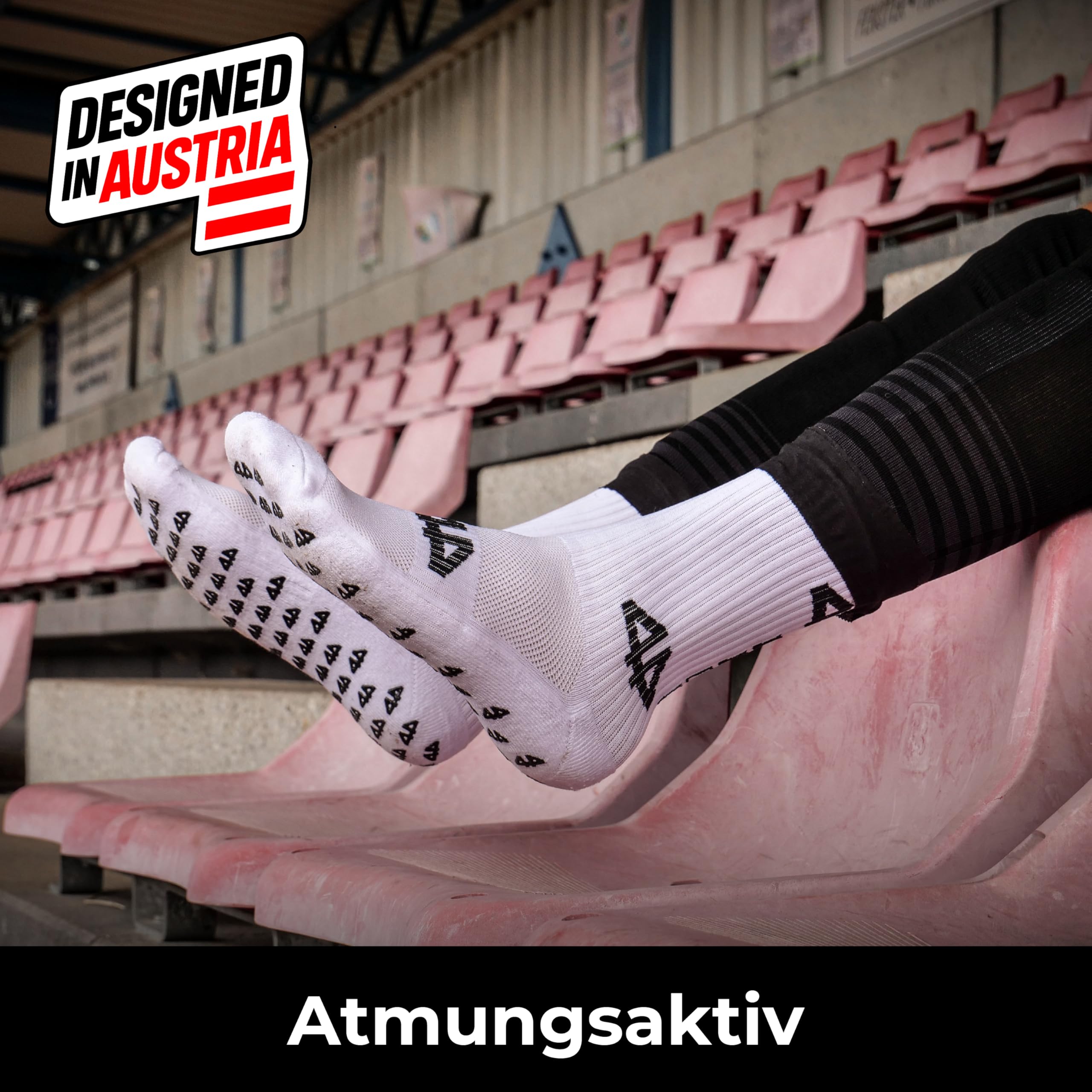 PASTE Grip Socken Fußball 3er Pack Weiß – Ready for Sport - Rutschfest & atmungsaktiv – Onesize für Herren & Damen – Fußballsocken mit Anti-Rutsch-Noppen – Football Socks – Fußballsocken