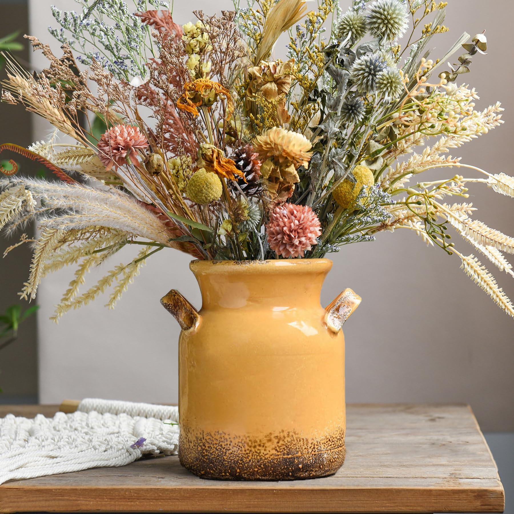 Quoowiit Ceramic Rustic Farmhouse Vase, Distressed Decorative Flower Vase for Home Decor, Ideal Shelf Decor, Yellow Boho Vase for Living Room Bedroom Kitchen Office Decor Centerpiece Table Decorations