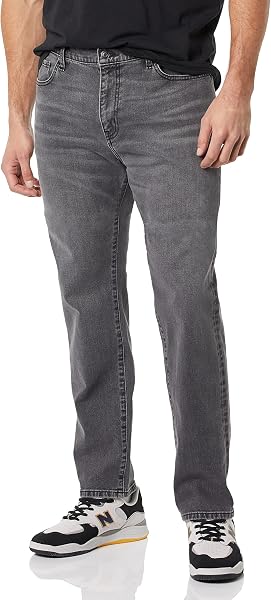 Amazon Essentials Uomo Jeans Elasticizzati, vestibilità Atletica - Colori Fuori Produzione - 1