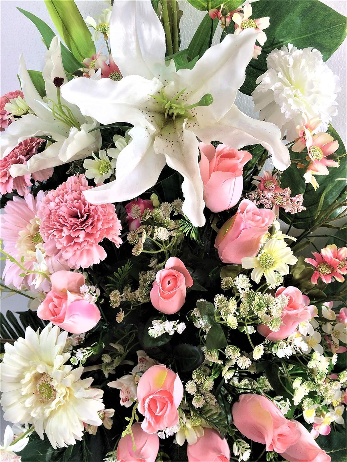 LBA Centre de Fleurs artificielles pour cimetière. Également pour Les églises. Journée spéciale de la Toussaint. Dimensions : 80 x 70 x 45 cm.