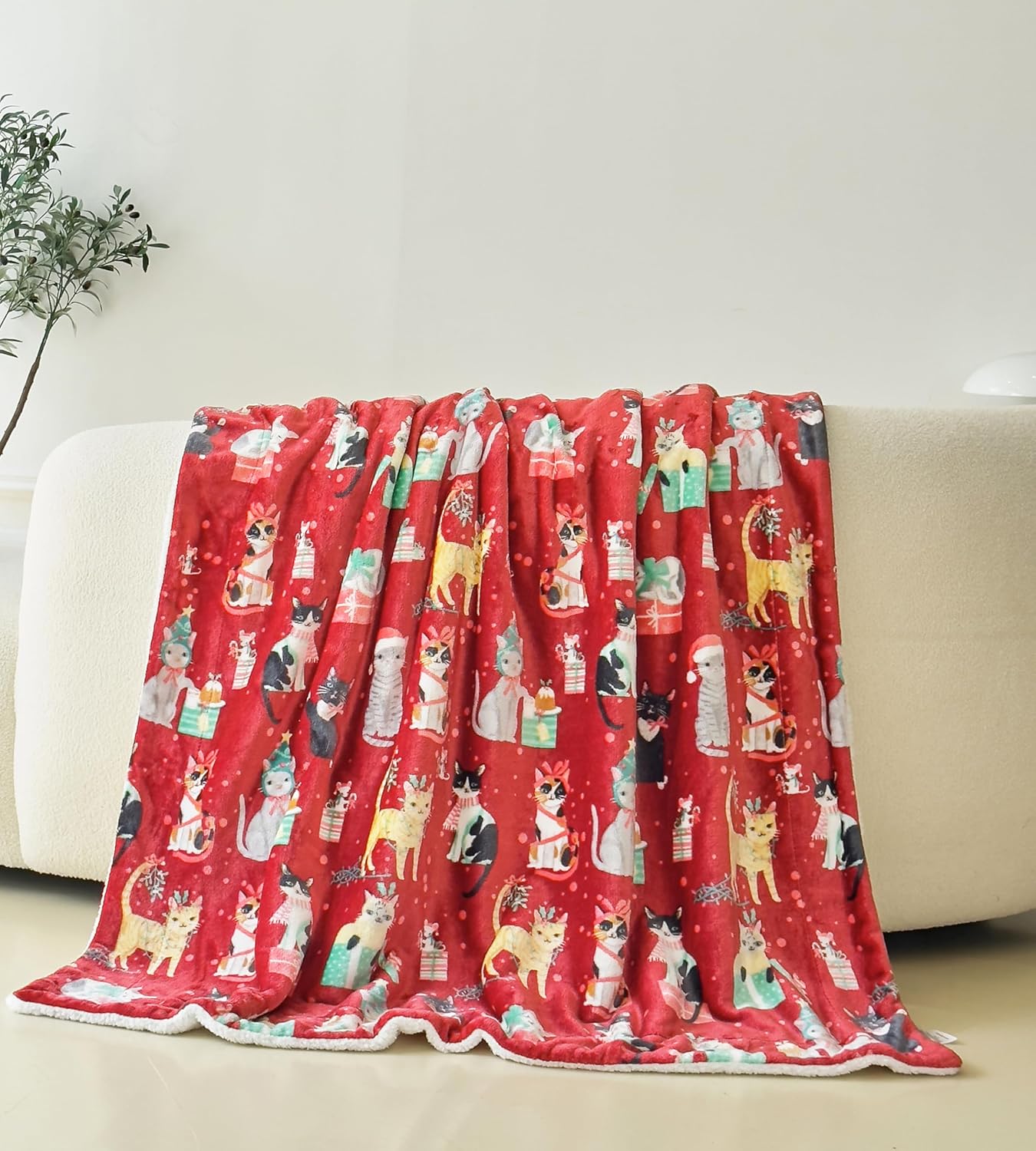 Elegant Comfort Reversible and Ultra-Plush Flannel Fleece-Winter Christmas Sherpa Throw- Lightweight Soft and Cozy-Holiday Decorative Throw, Perfect for Lounging, 50 x 60 inches, Cats in Holiday - Image 2