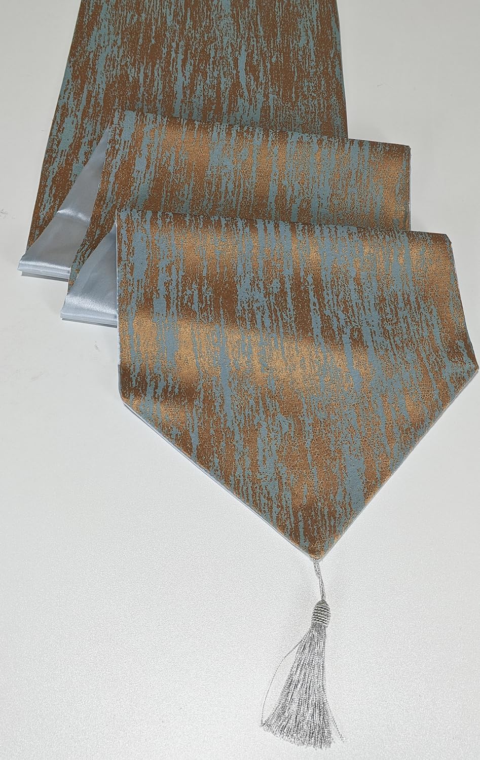 HoliSelear Multi-Size Tree Pattern Table Runner 90 Inches Long, 13 x 90, for Farmhouse Side Desk Tall Kitchen Tea/Coffee Table Dining Room Decoration Party Dresser Thanksgiving Christmas Green