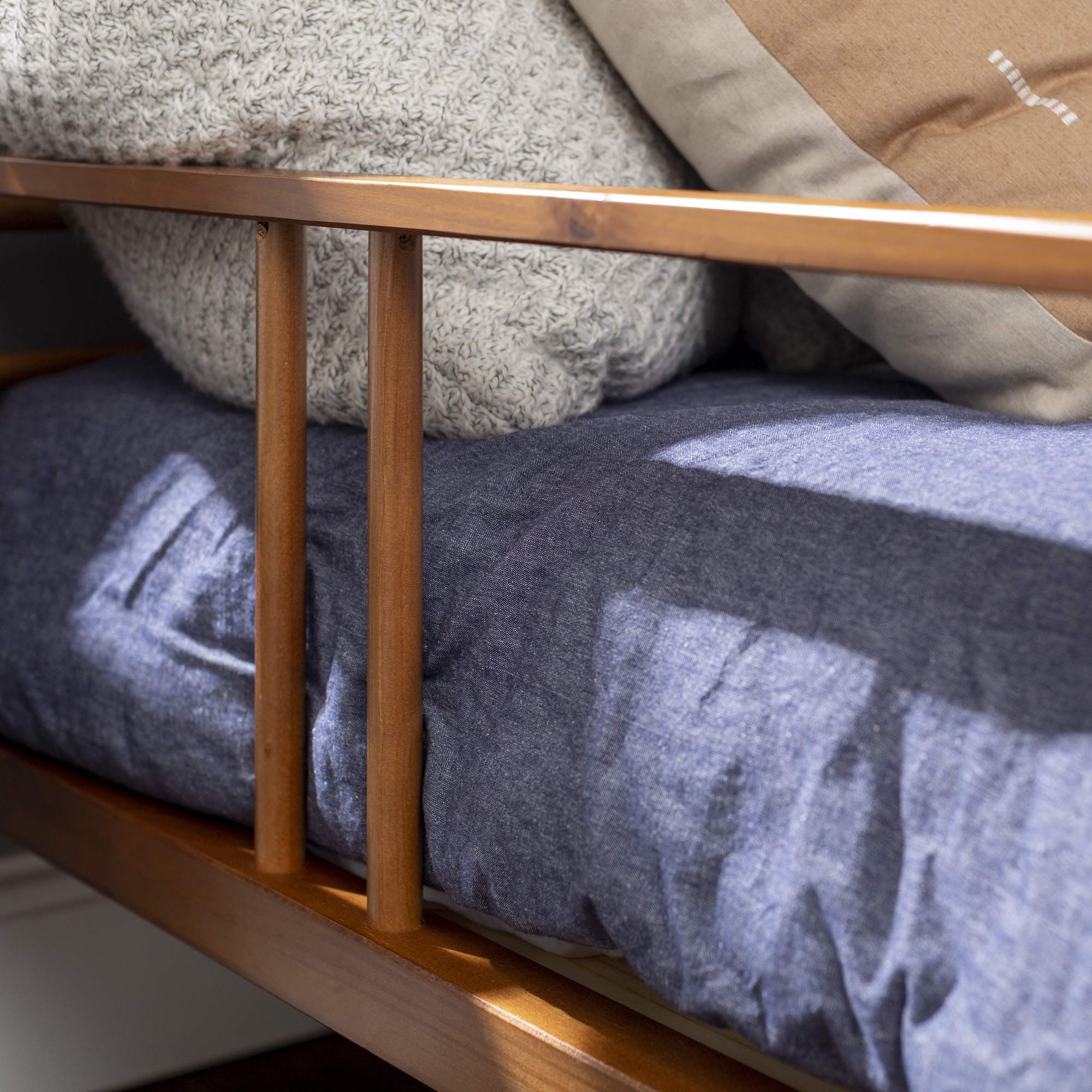 Walker Edison Sprague Nachttisch Aus Massivholz – 2 Schubladen, Karamell, 50,8 Cm Höhe