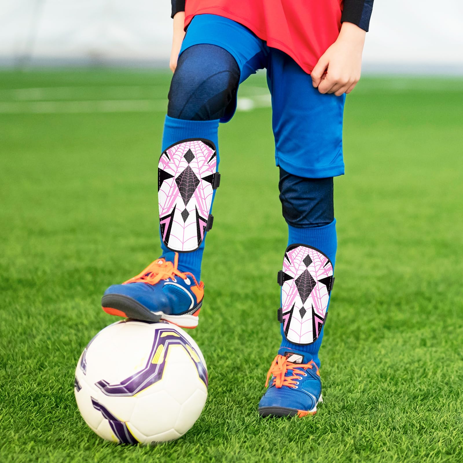 Fußball-Schienbeinschoner für Jungen und Mädchen, Schutzausrüstung für Kinder im Alter von 2–7 Jahren, Fußball-Schienbeinschoner mit verstellbaren Trägern