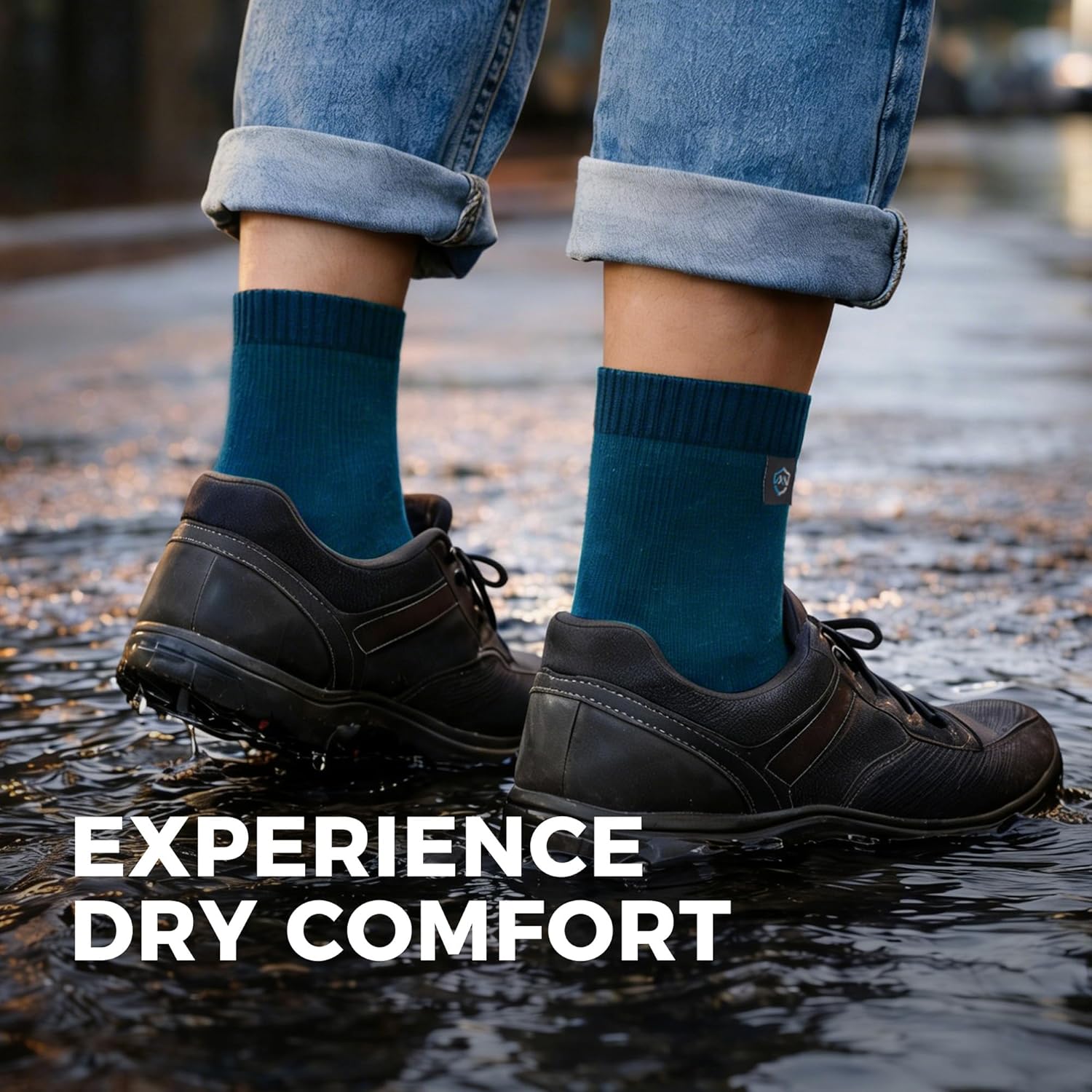 DexShell Waterproof Everyday Socks for Men &Women, Breathable Quarter Crew Socks for Walking, Commuting & All-Weather Comfort - Image 2
