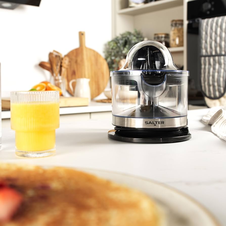 Salter Electric Citrus Juicer – Fresh Orange Press, Juice Extractor, 500ml  Measuring Jug, BPA Free, Includes 2 Juicing Cones, 5 Variable Pulp Levels,  2 Way Twist, For Baking & Cocktails, EK5878 :