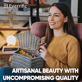 Amazon｜星型のウィッカーバスケット 蓋付き｜かご・バスケット