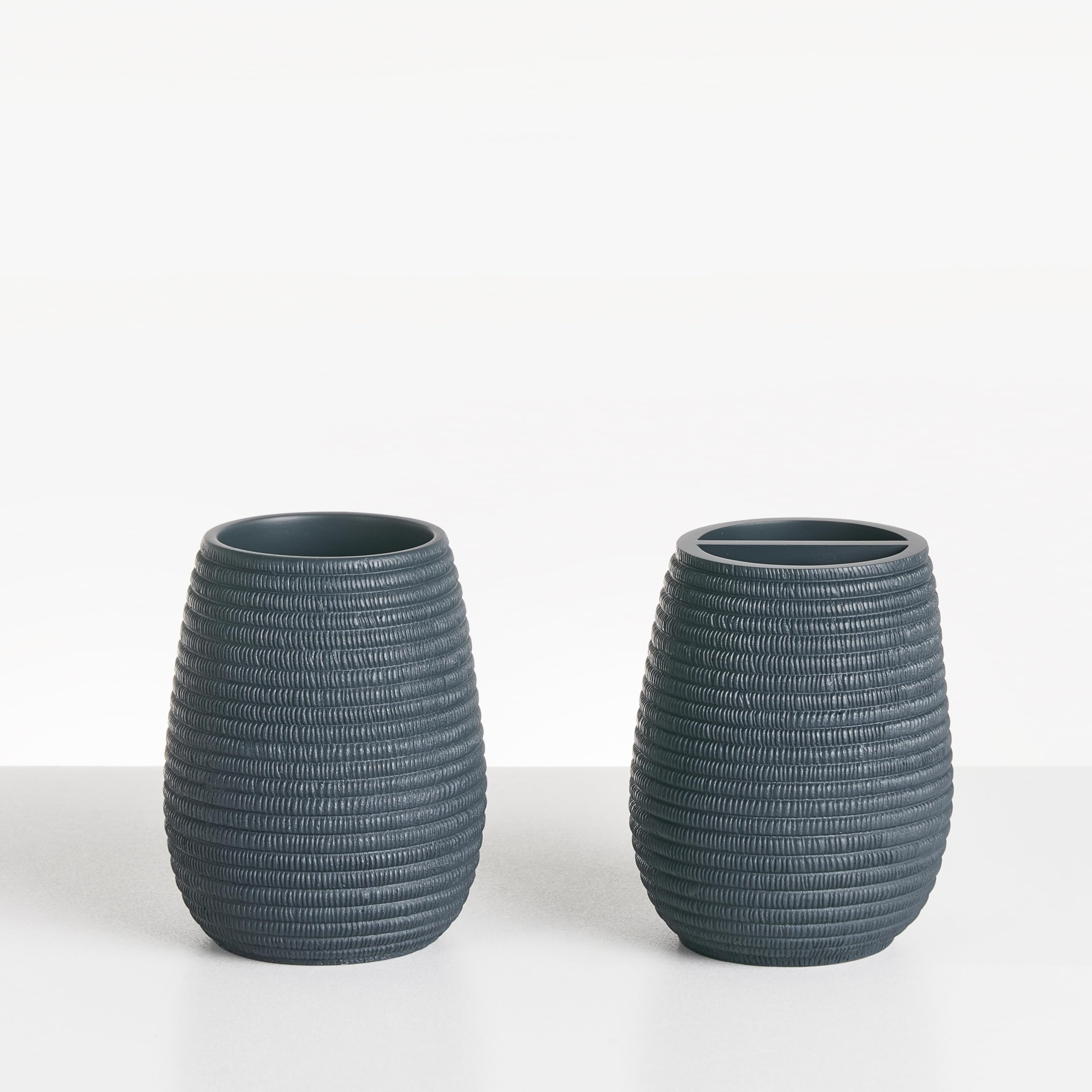 Conjunto de Accesorios de baño jabonera dispensador de jabón escobilla de Inodoro Vaso Soporte para cepillos de Dientes Azul Oscuro Quila