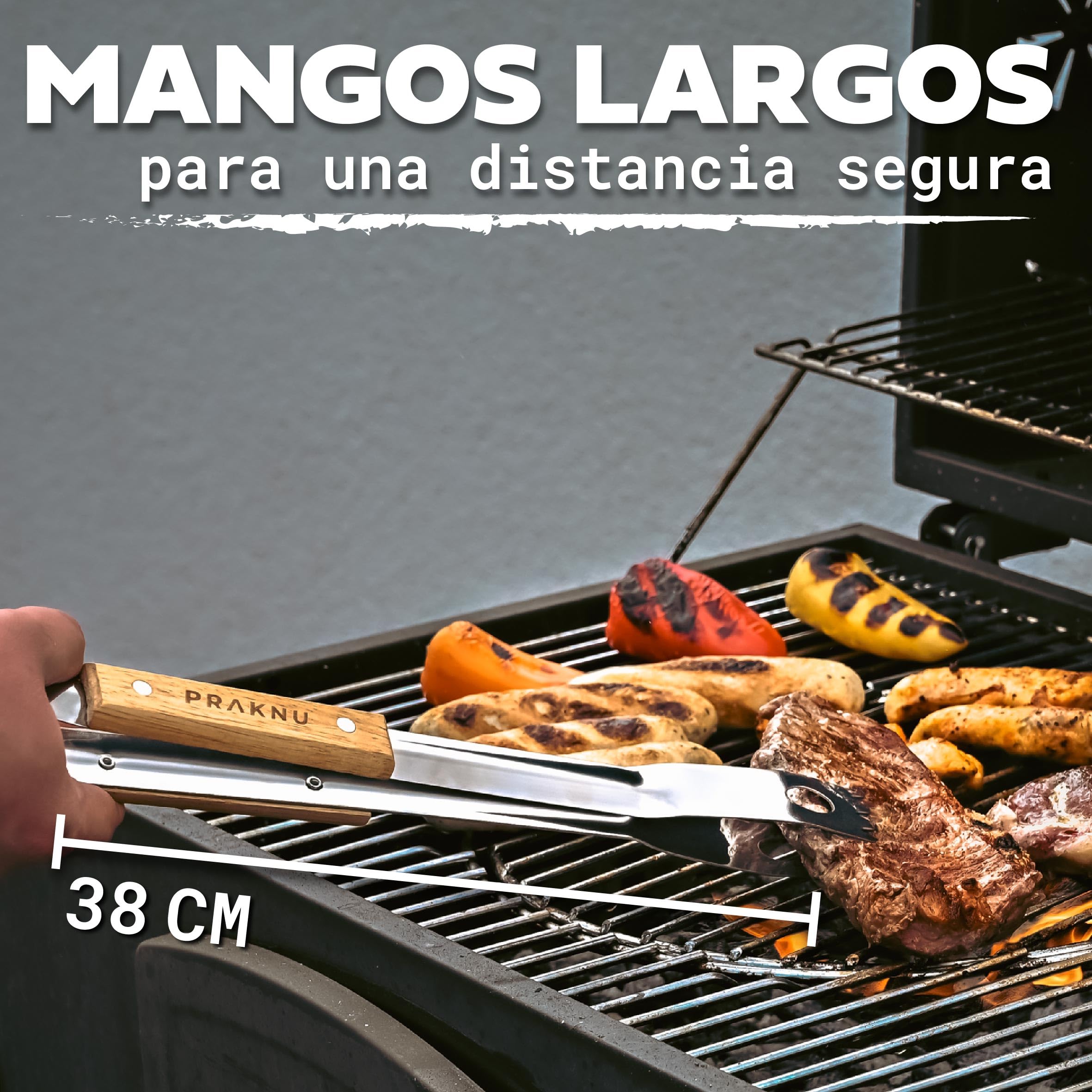 Praknu Accesorios Barbacoa 4 Piezas – Kit BBQ con Bolsa de Transporte – Utensilios Barbacoa de Acero INOX y Madera – Kit Regalo Hombre para Exteriores – Espátula, Tenedor, Cepillo y Pinzas Barbacoa