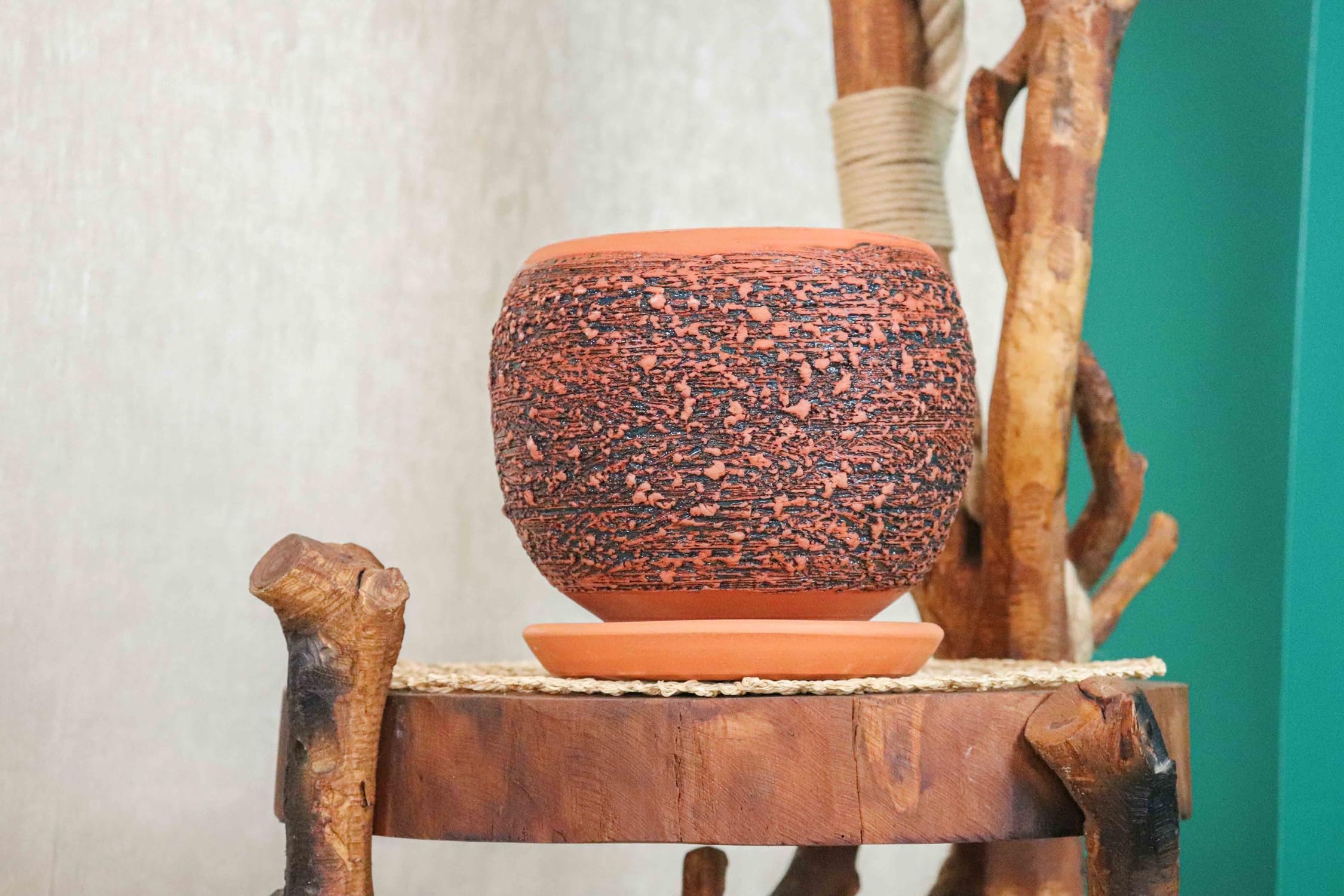 Püskürtme Model Tabaklı Altı Delik Terracota Toprak Saksı