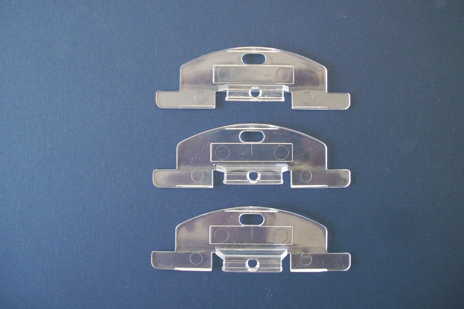 Hunter Douglas / AltaCordless Honeycomb Shade Lifting Handles (1.9cm Honeycomb Pleat)