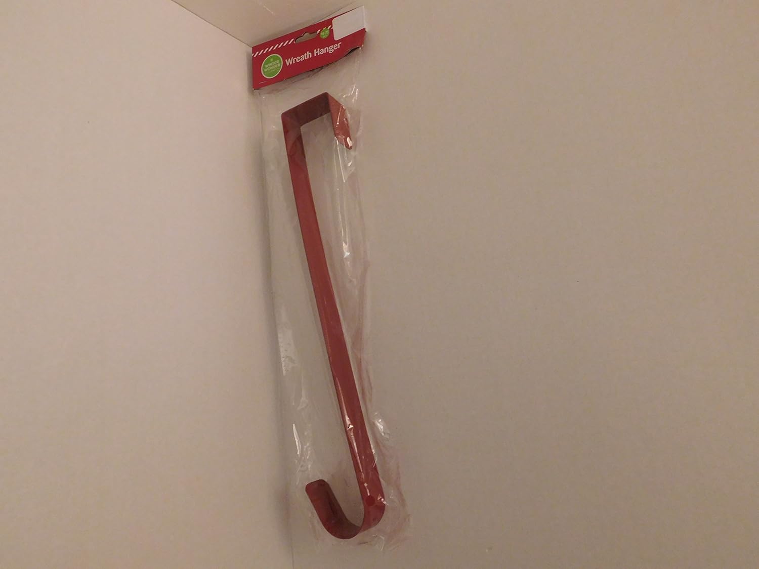 Wreath Hanger Red 14.75 Inches Metal Home & Kitchen